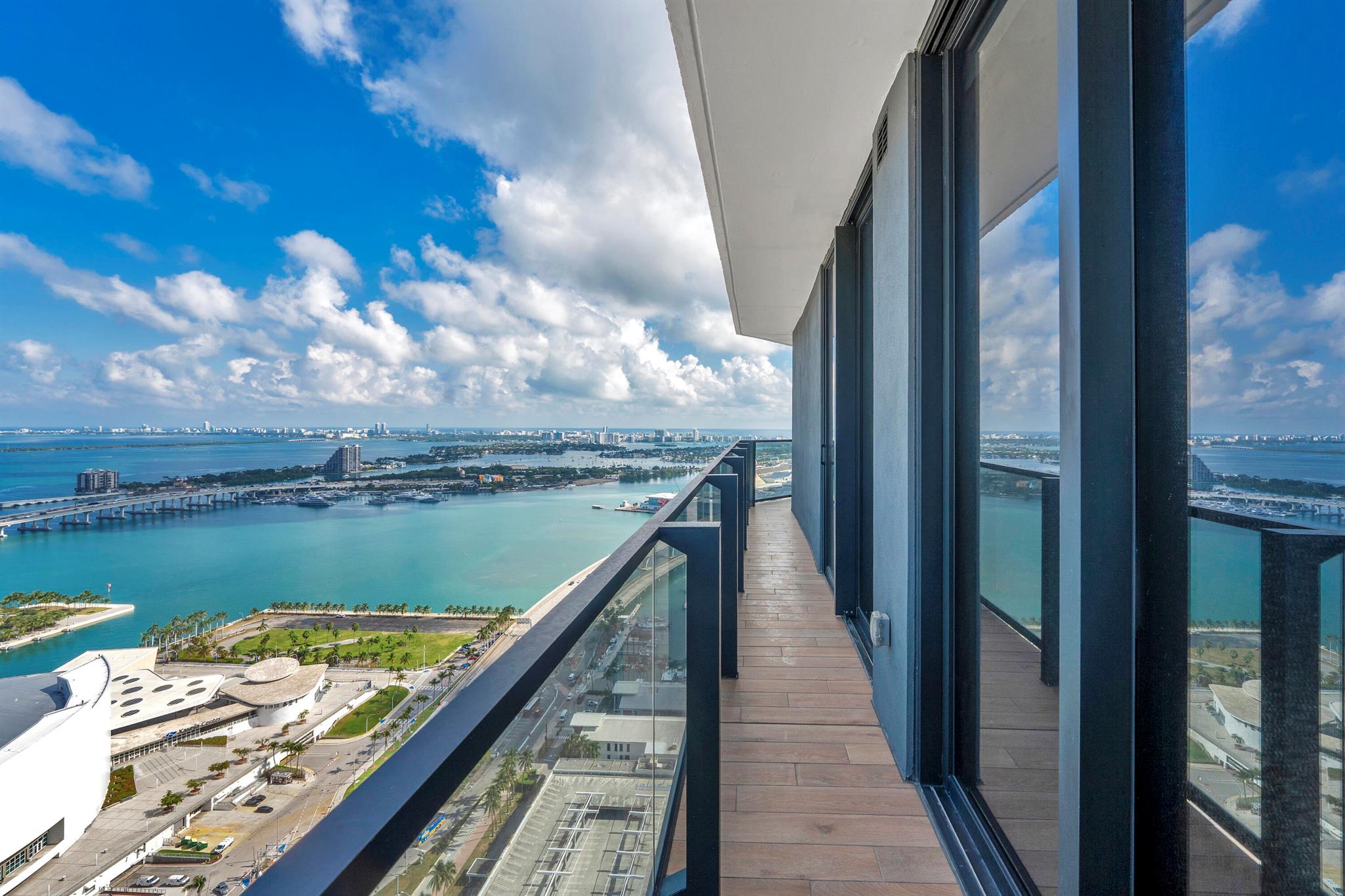 398 NE 5th St #3709 Miami, FL 33132