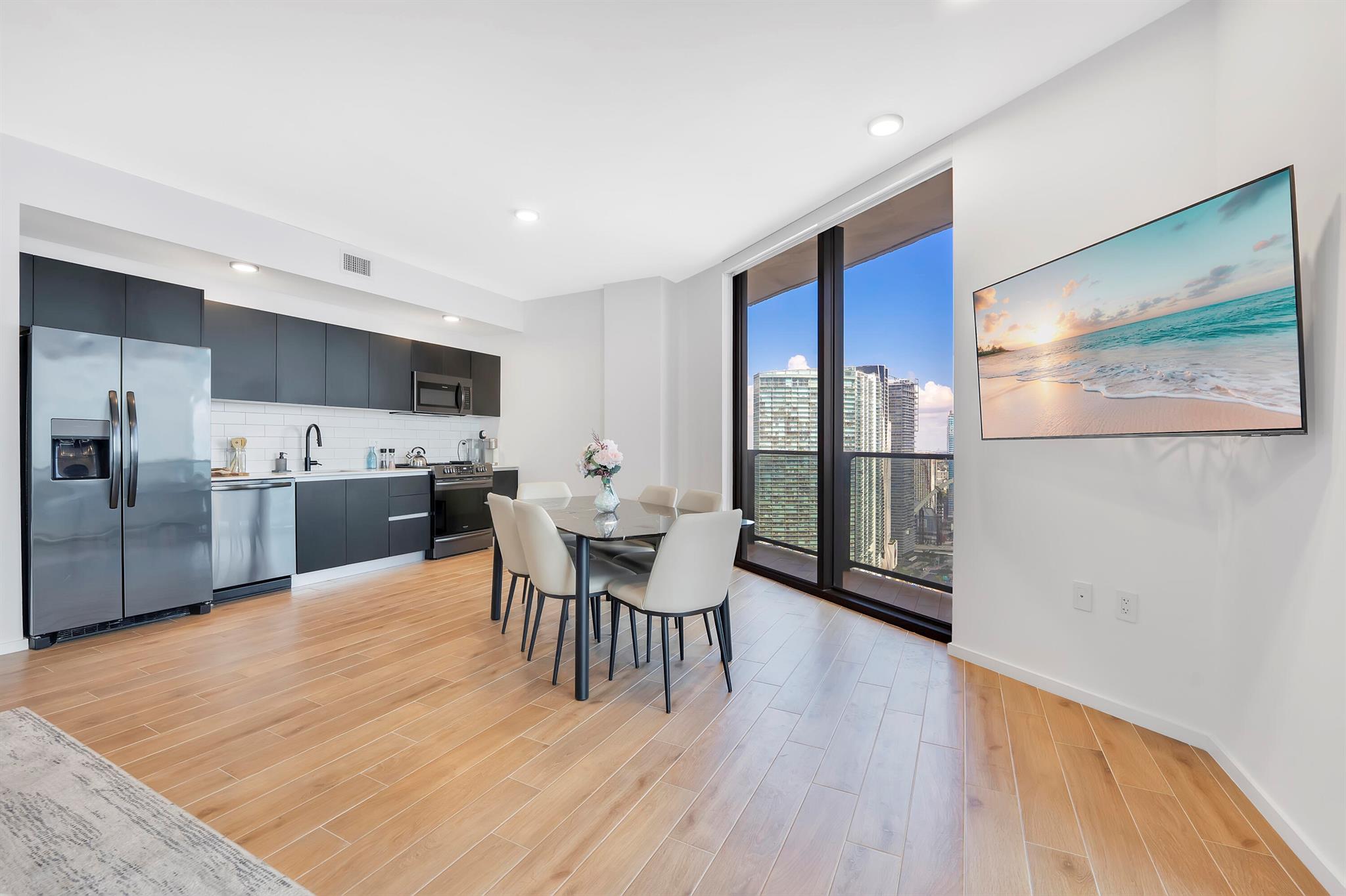 398 NE 5th St #3709 Miami, FL 33132