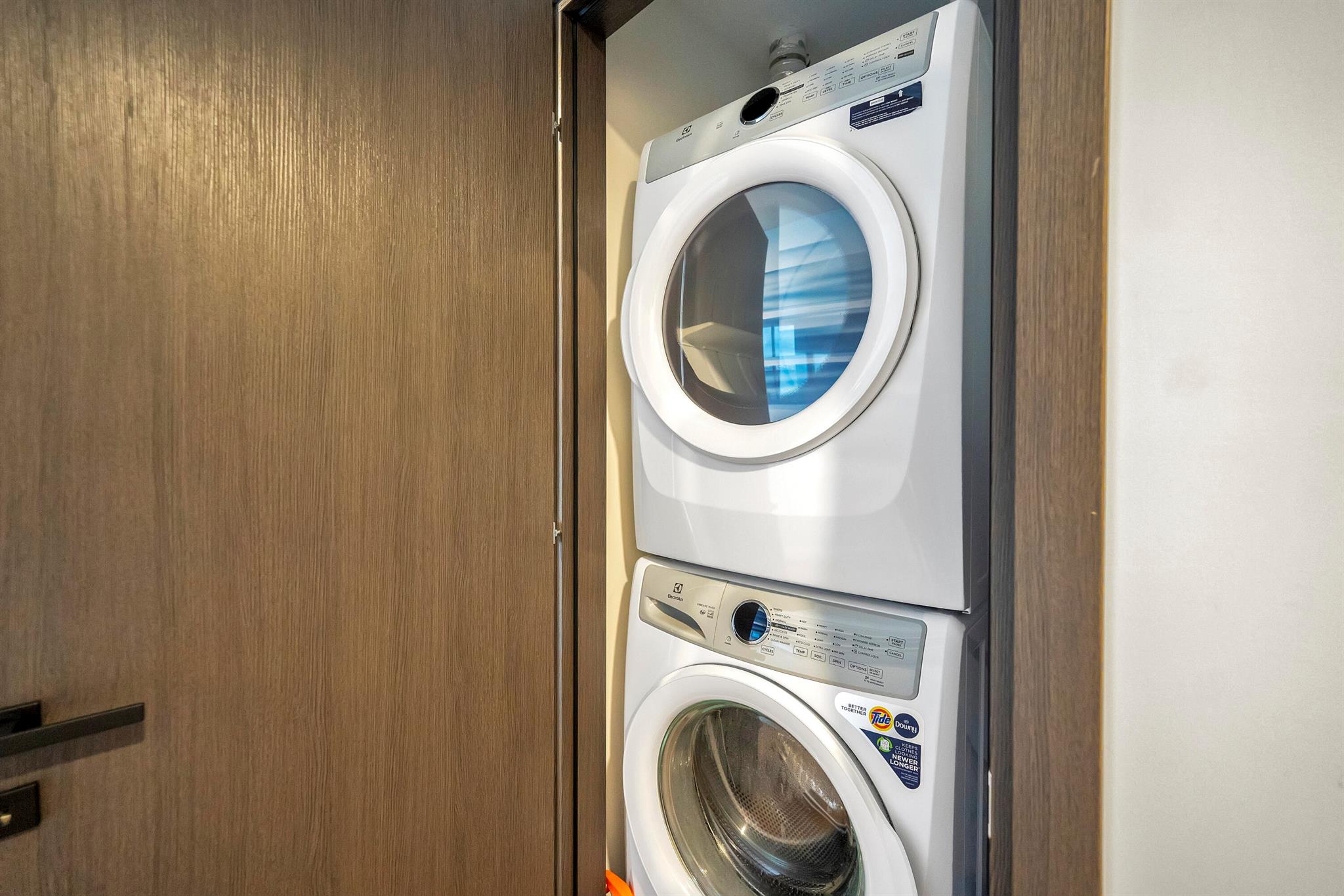 398 NE 5th St #3709 Miami, FL 33132