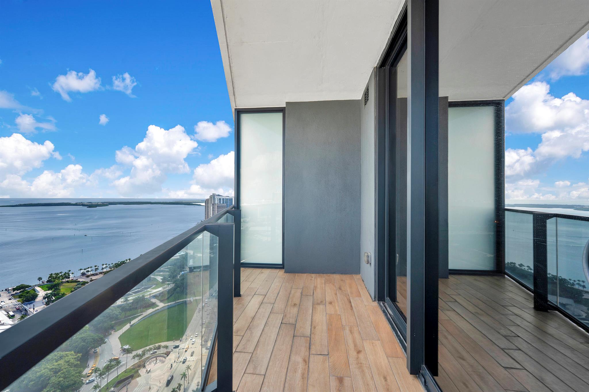 398 NE 5th St #3709 Miami, FL 33132