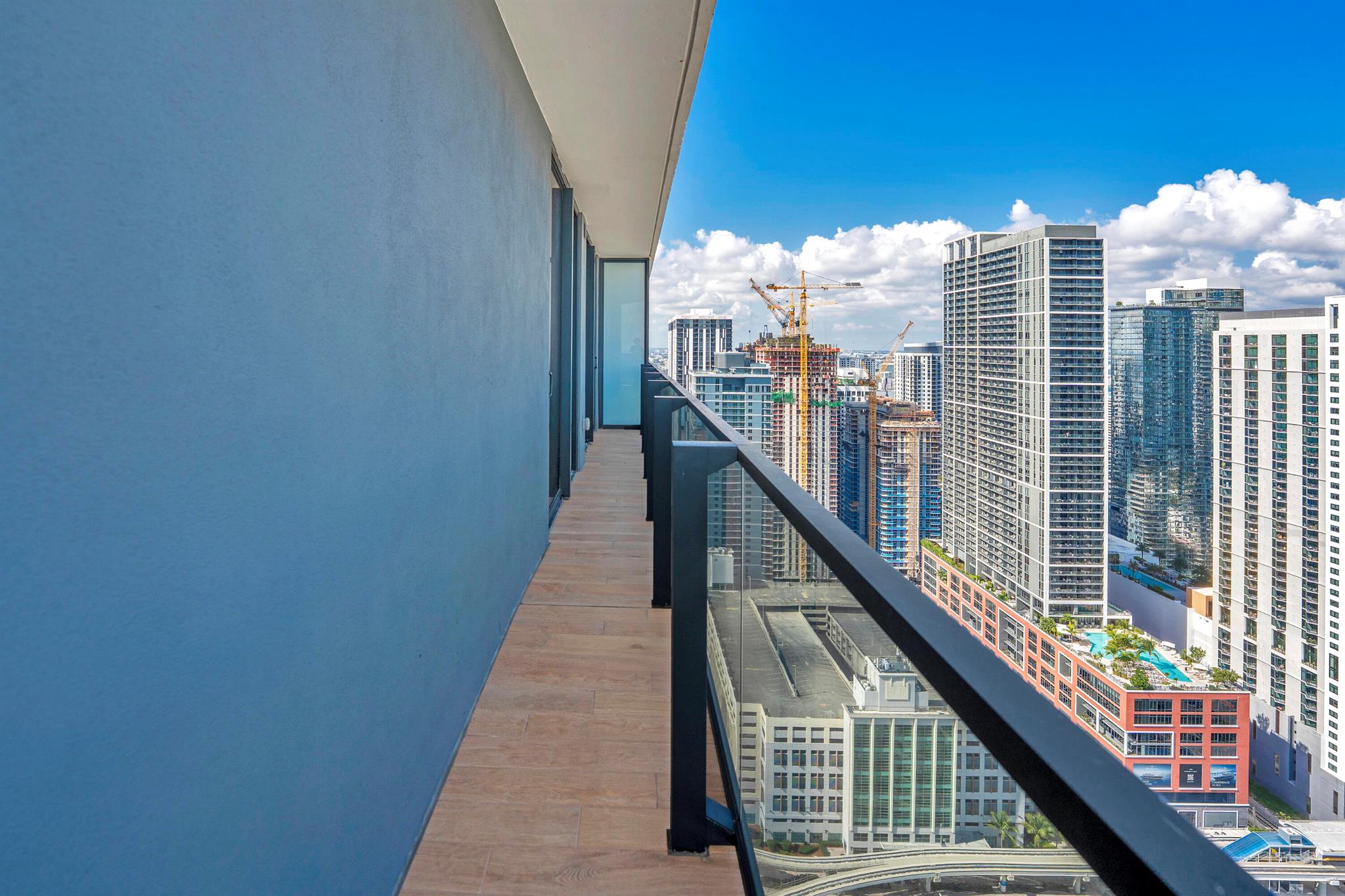 398 NE 5th St #3709 Miami, FL 33132