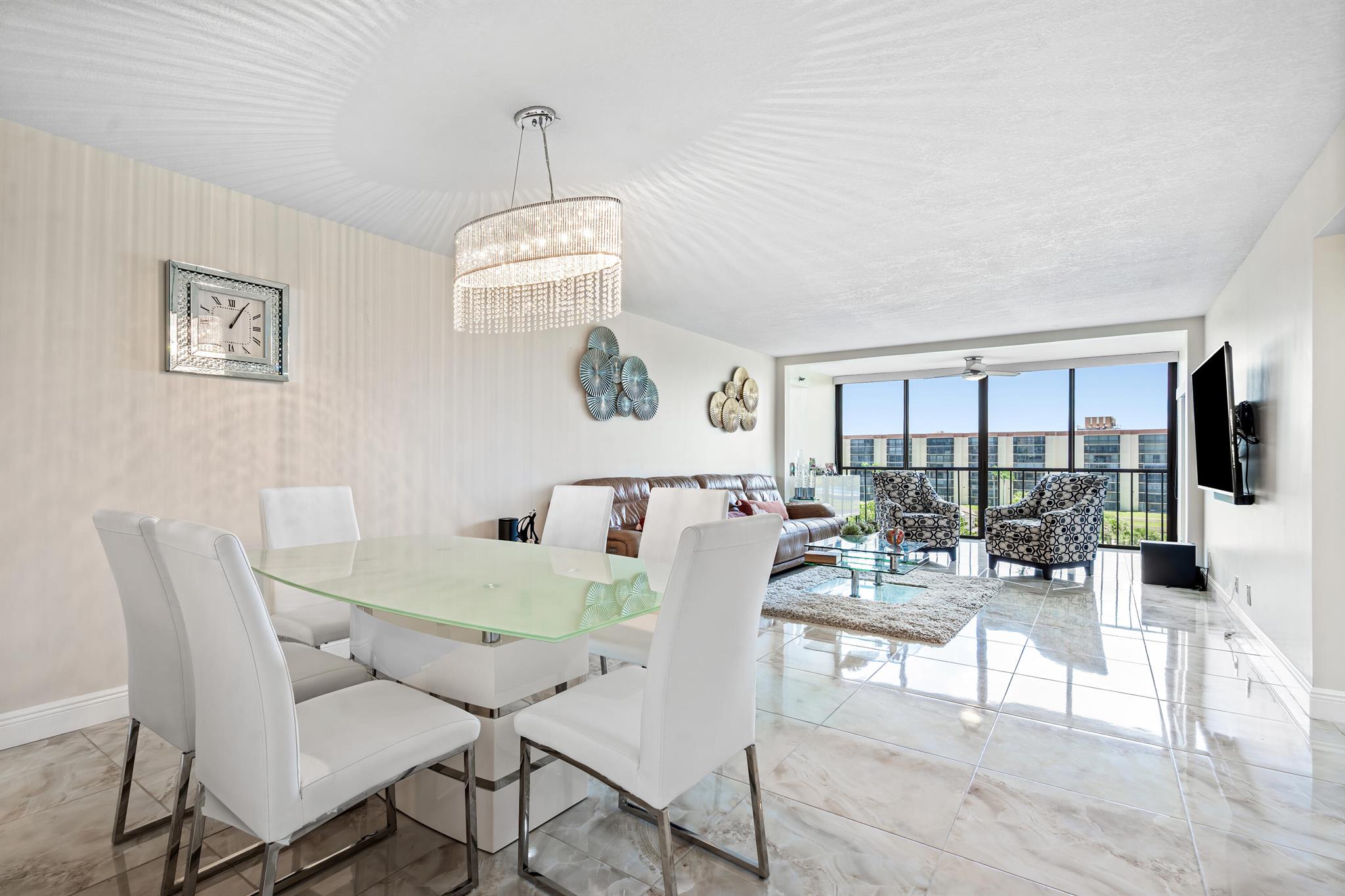 7290 Kinghurst Dr #607 Delray Beach, FL 33446