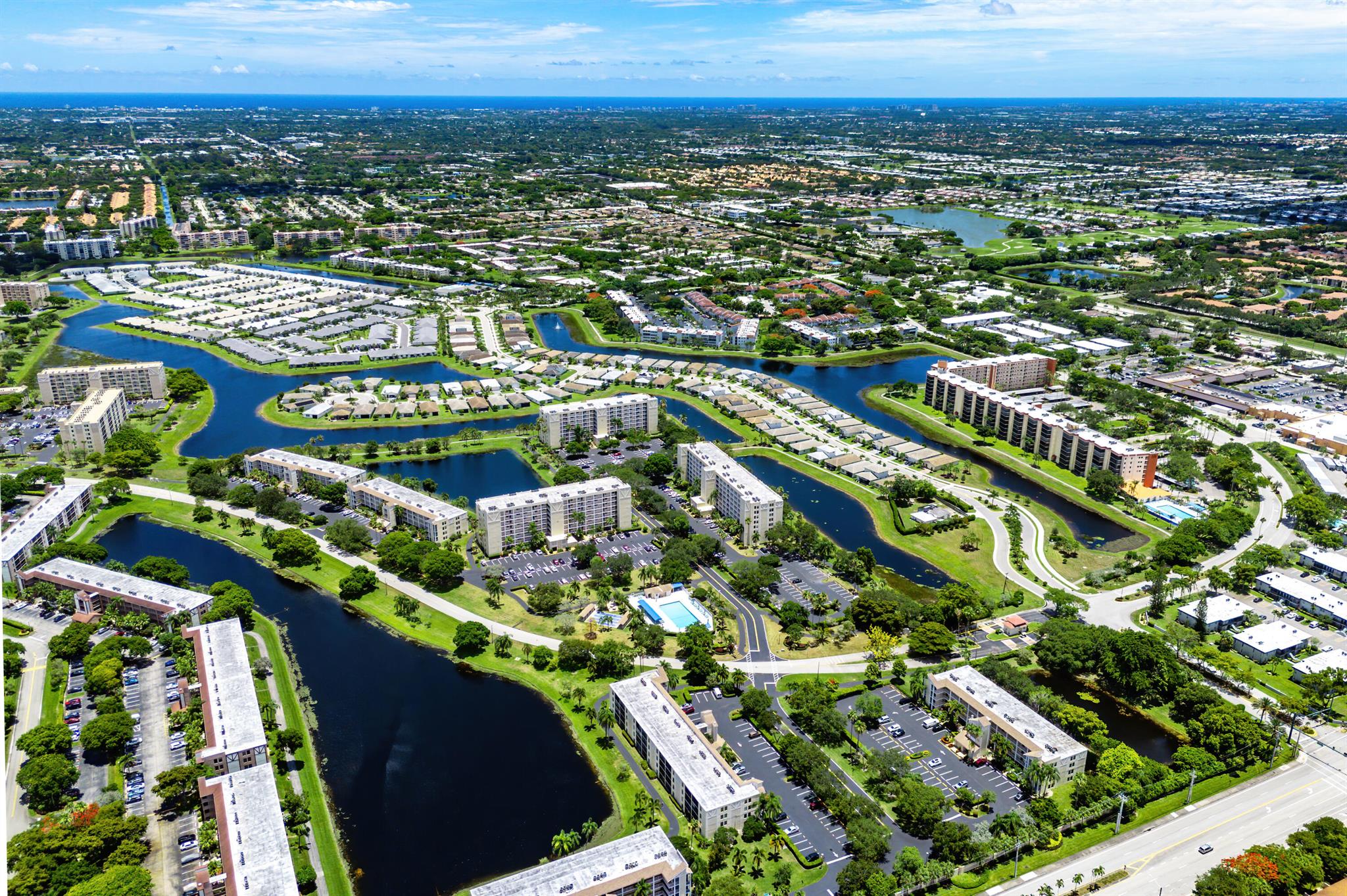 7290 Kinghurst Dr #607 Delray Beach, FL 33446