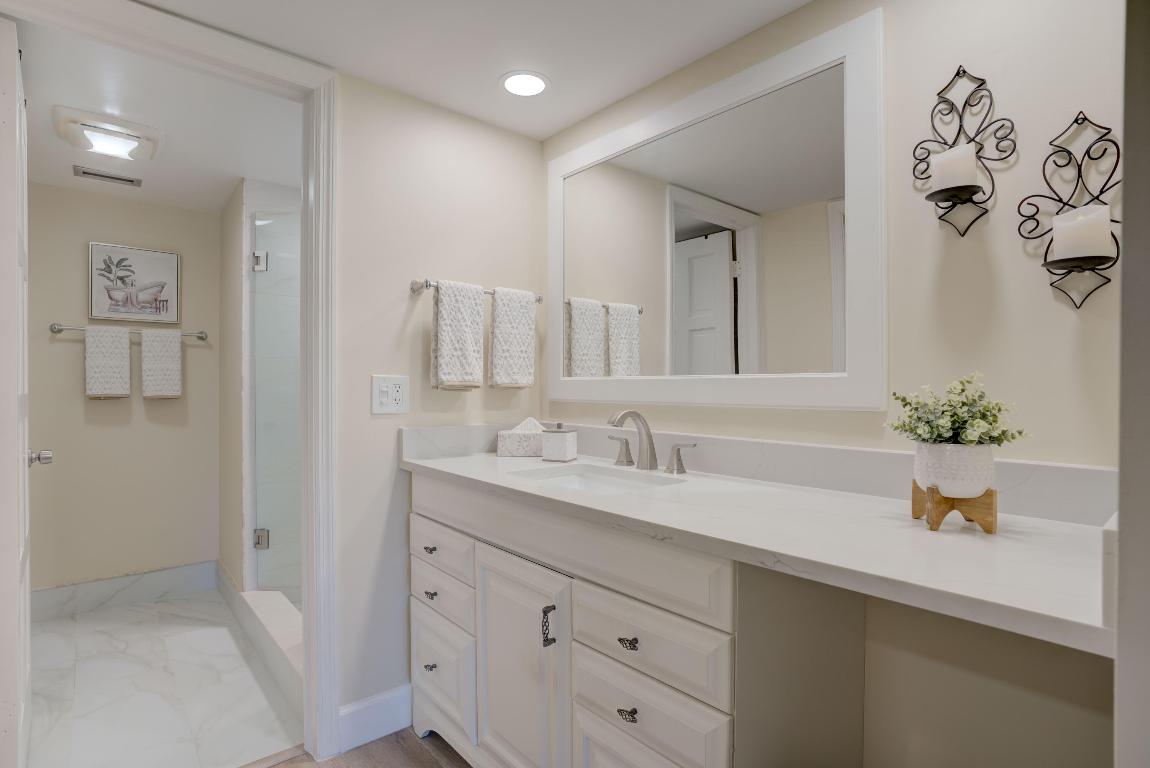 300 N Highway A1a #A201 Jupiter, FL 33477