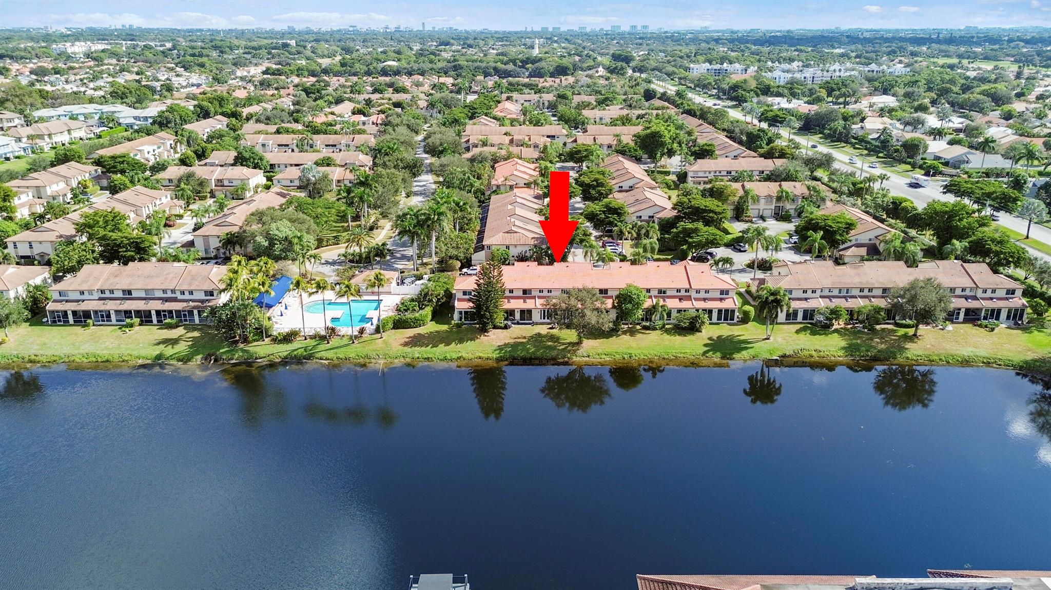 6822 Via Regina Boca Raton, FL 33433