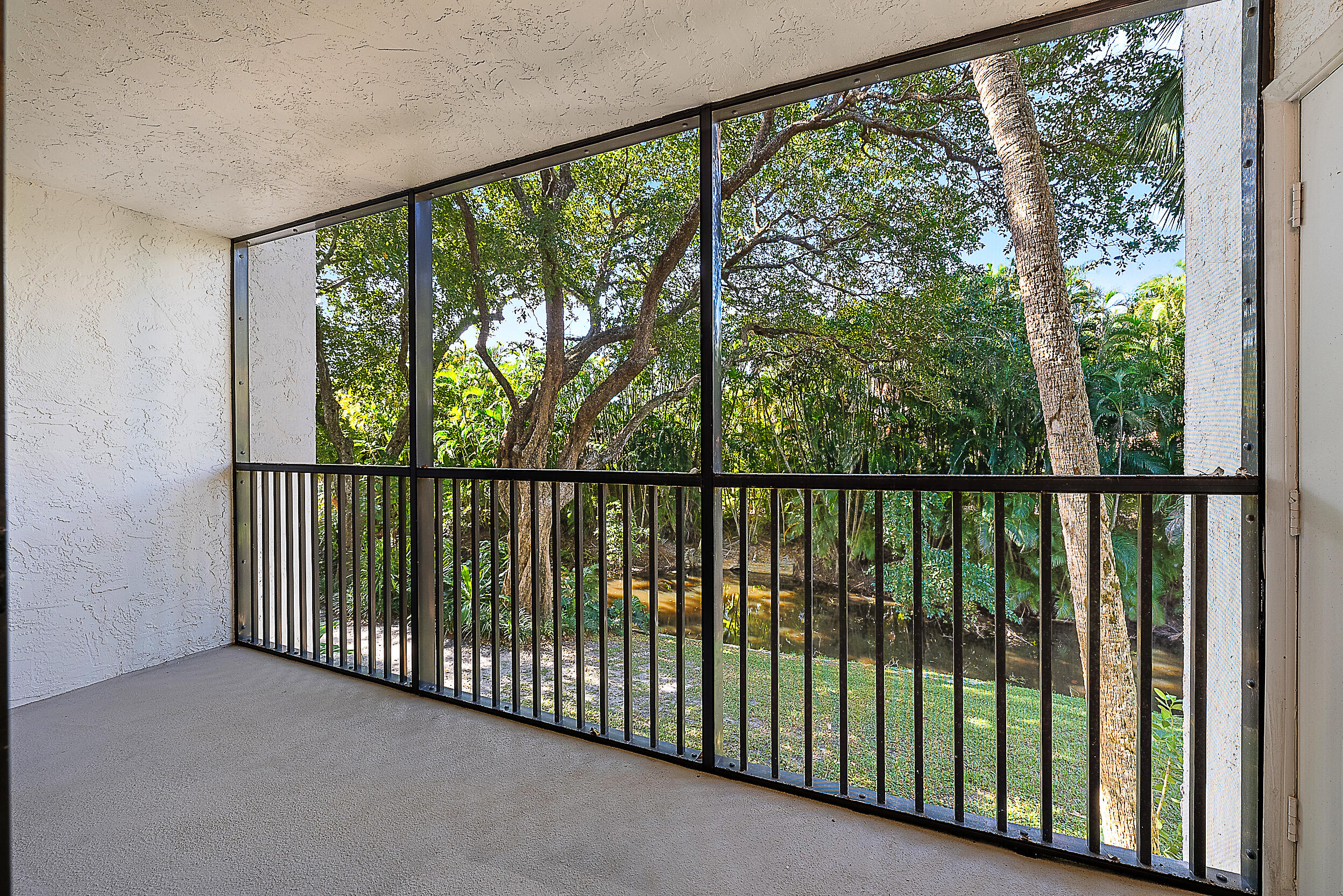 1605 S Us Hwy 1 #E204 Jupiter, FL 33477