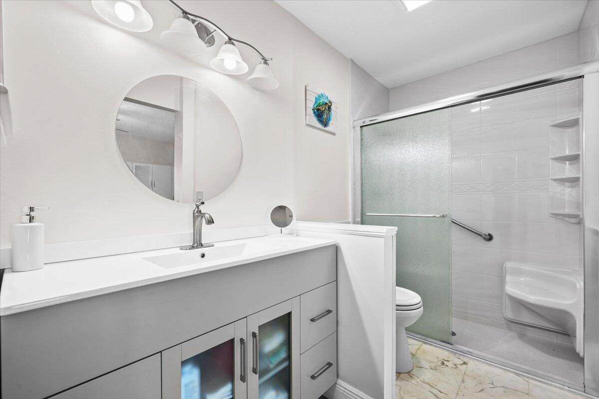 404 Lakewood #3a Jupiter, FL 33458