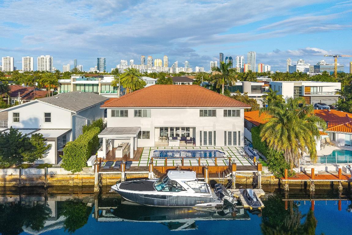 16430 NE 30th North Miami Beach, FL 33160