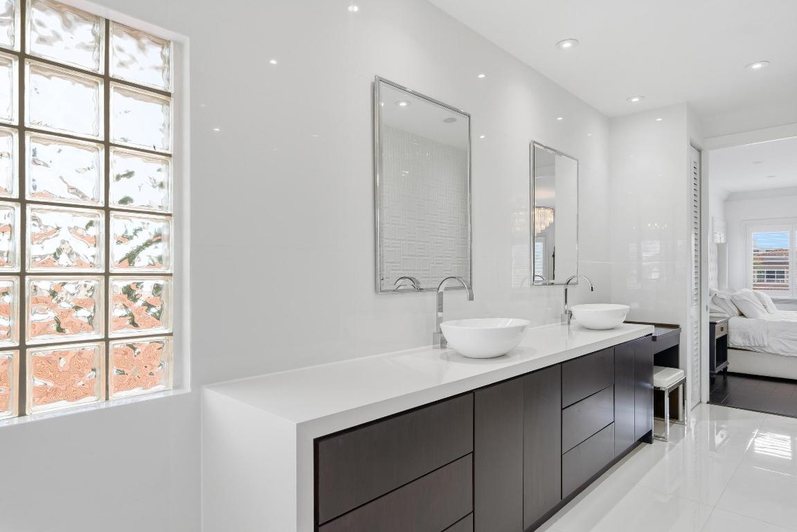 16430 NE 30th North Miami Beach, FL 33160