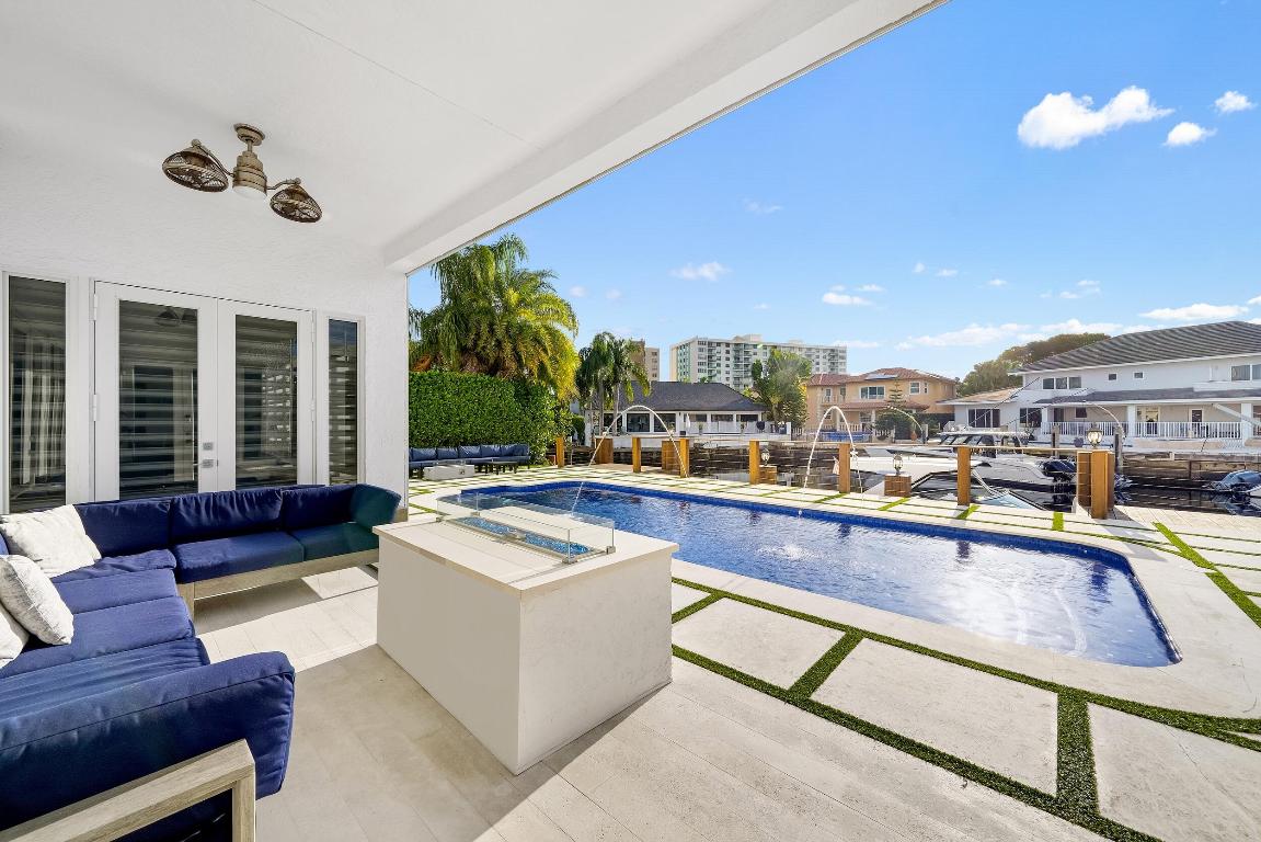 16430 NE 30th North Miami Beach, FL 33160