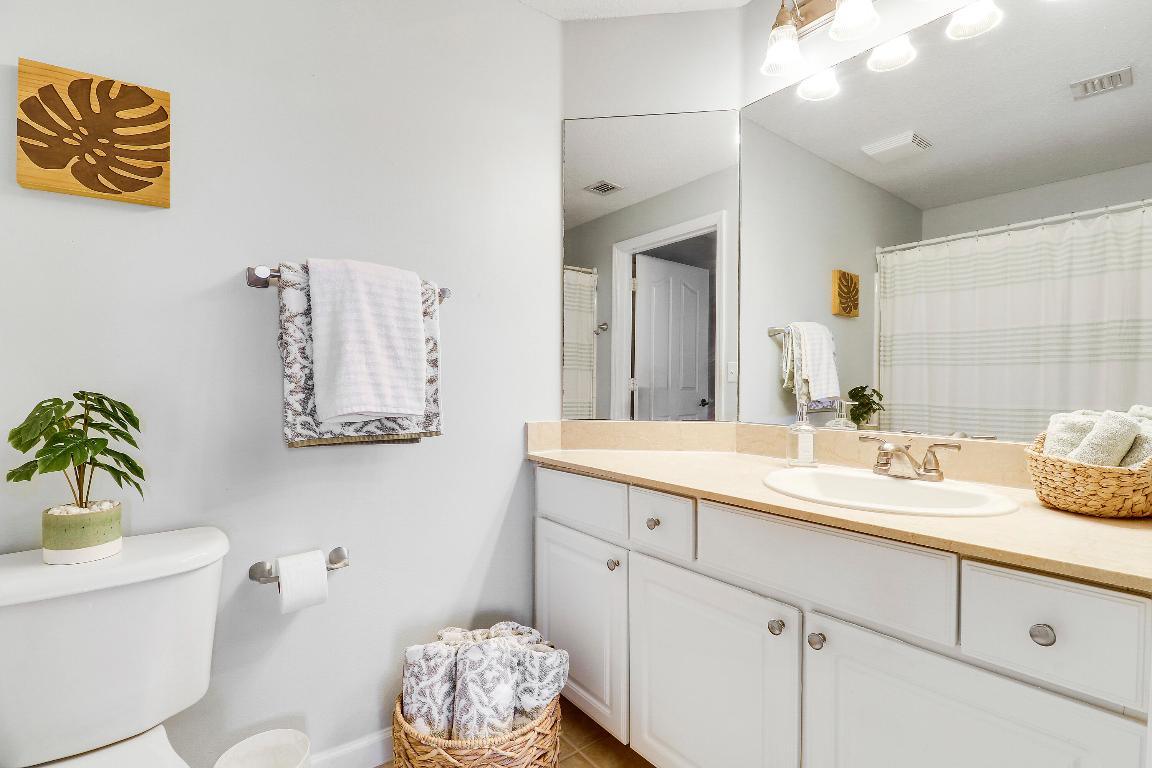 275 Murcia #212 Jupiter, FL 33458