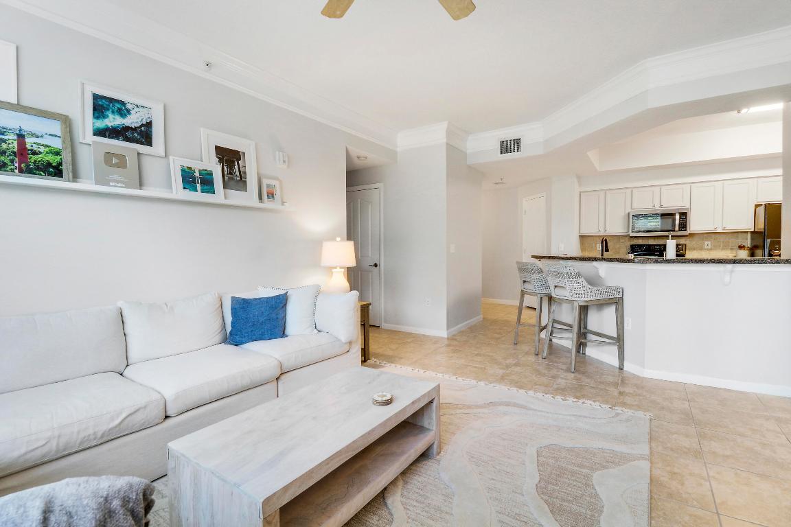 275 Murcia #212 Jupiter, FL 33458