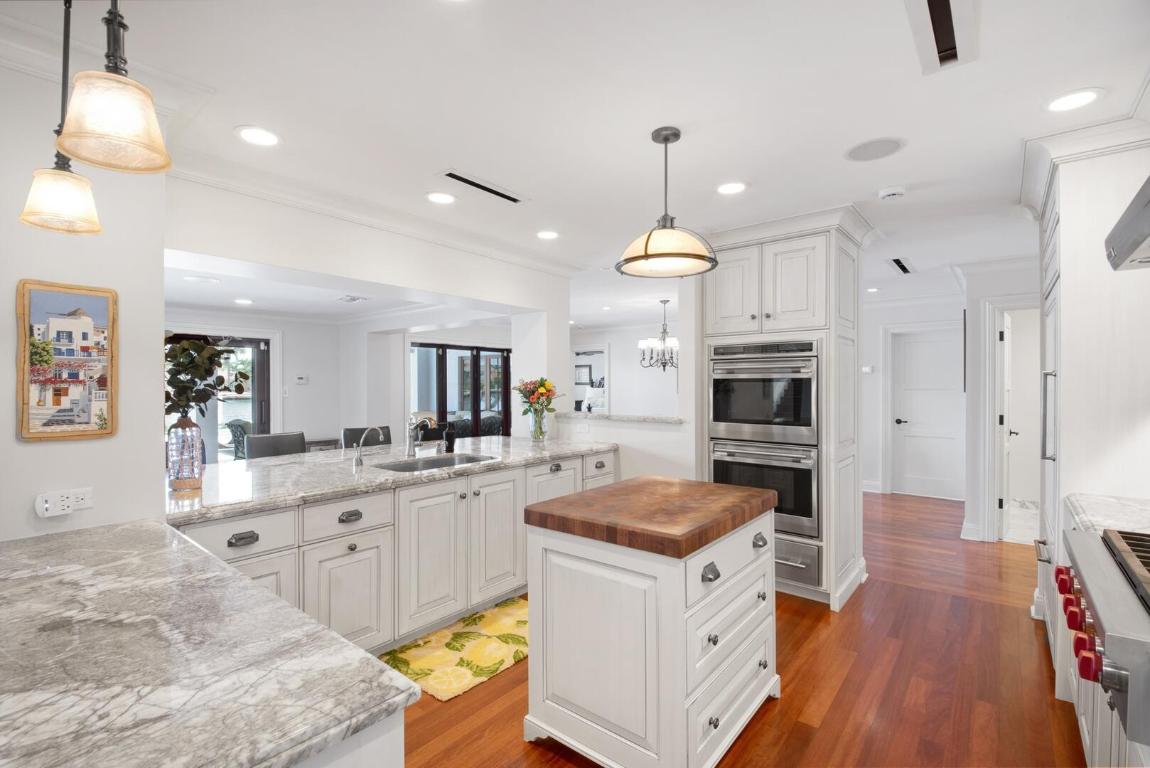 4555 W Tradewinds Fort Lauderdale, FL 33308