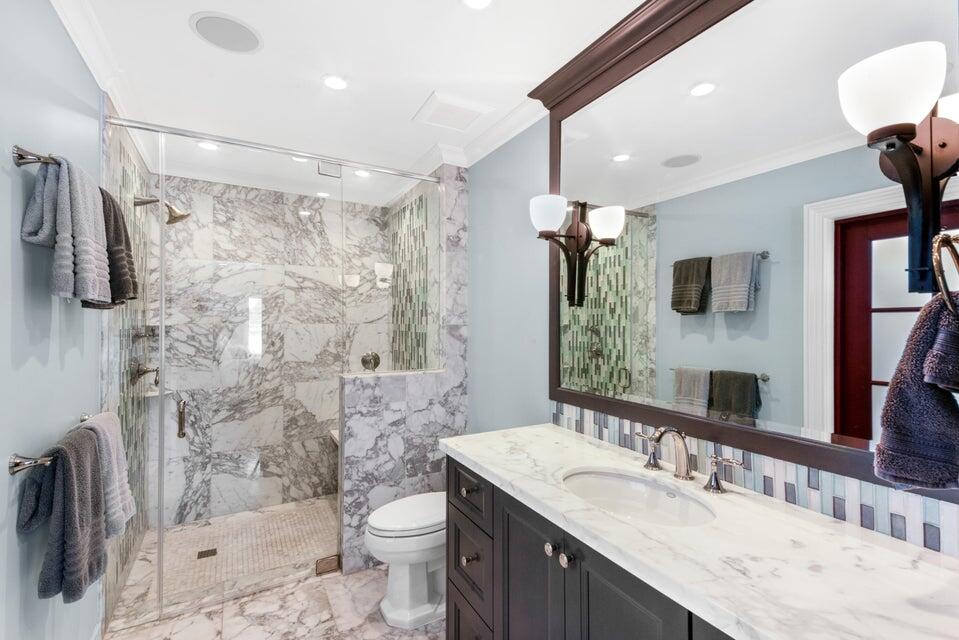 4555 W Tradewinds Fort Lauderdale, FL 33308