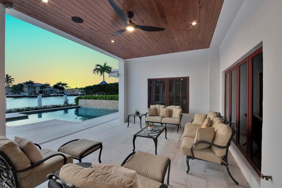 4555 W Tradewinds Fort Lauderdale, FL 33308