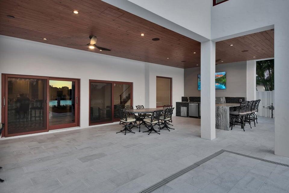 4555 W Tradewinds Fort Lauderdale, FL 33308