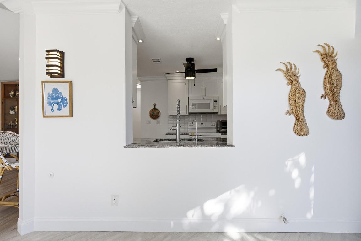 1127 E Seminole #24b Jupiter, FL 33477