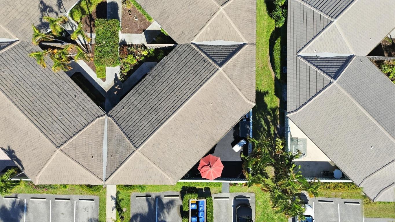 1127 E Seminole #24b Jupiter, FL 33477