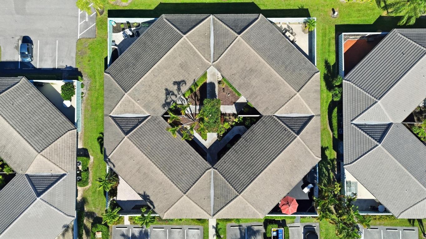 1127 E Seminole #24b Jupiter, FL 33477