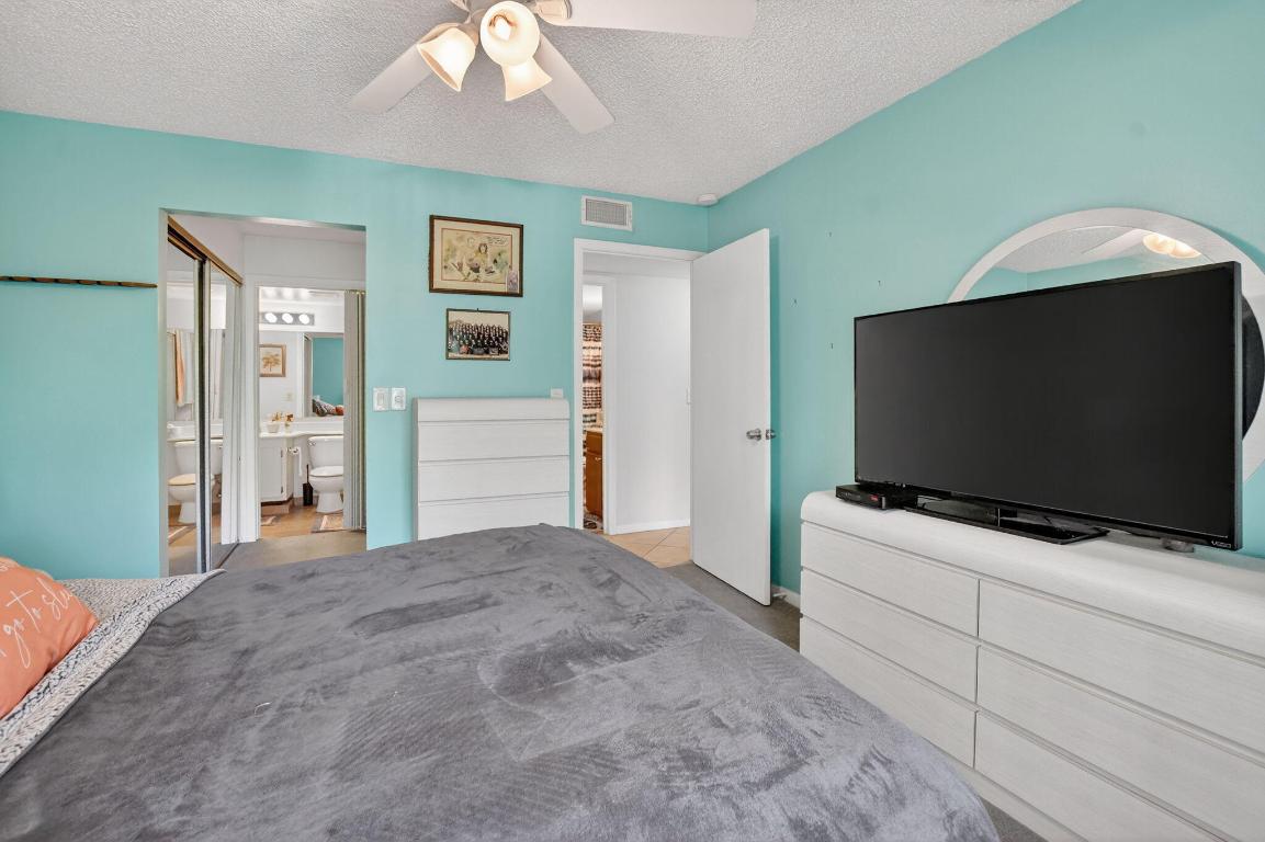 13791 Oneida #C2 Delray Beach, FL 33446