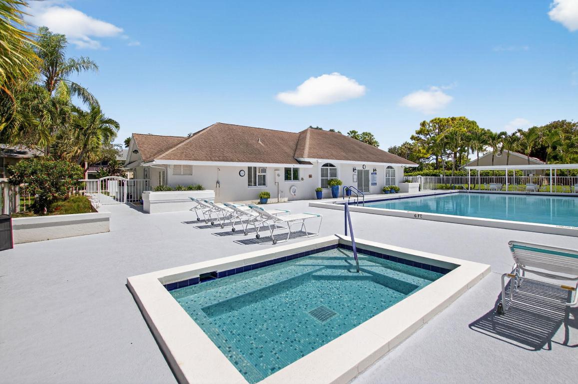 13791 Oneida #C2 Delray Beach, FL 33446