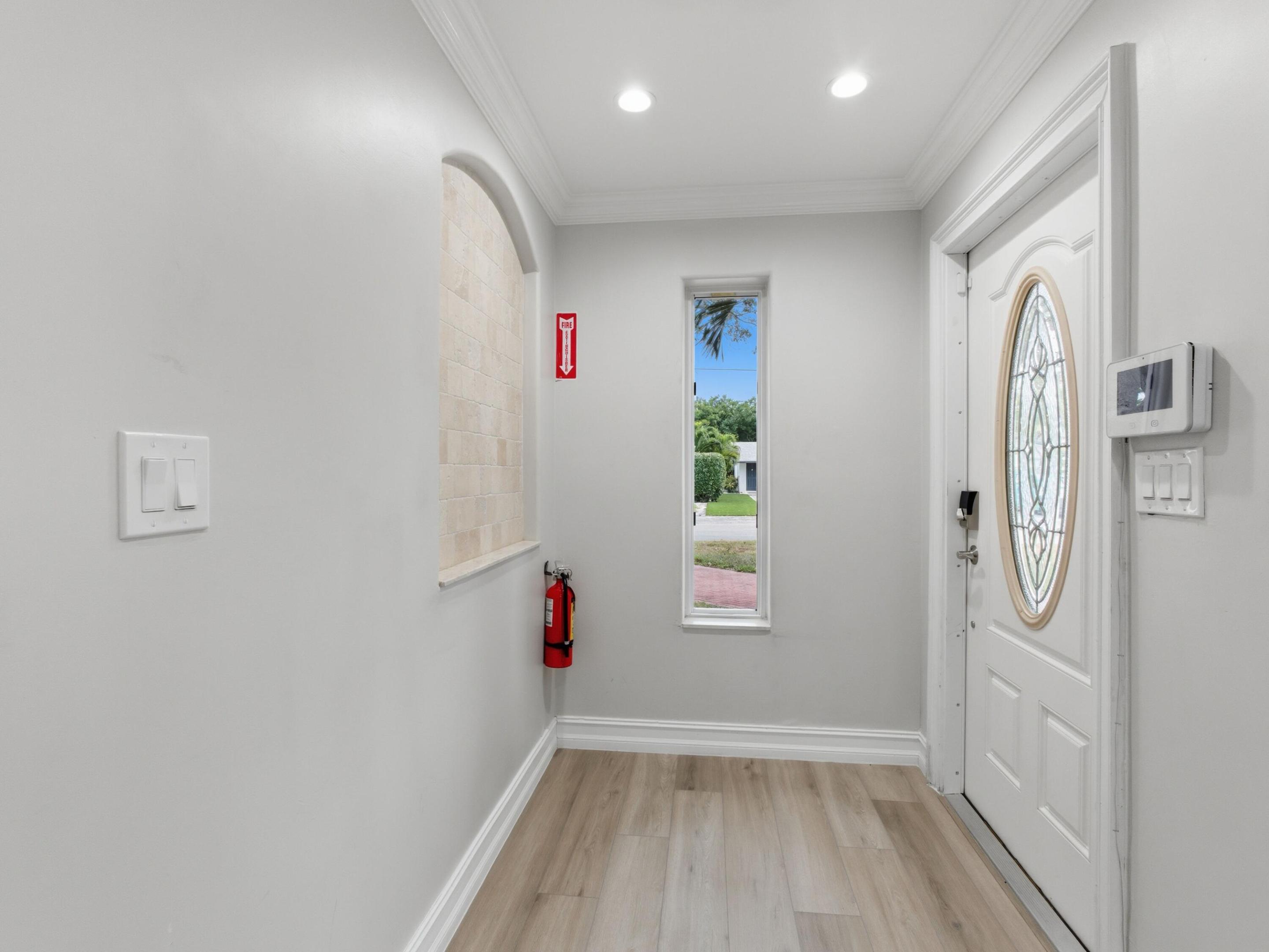 1921 NE 28th Lighthouse Point, FL 33064