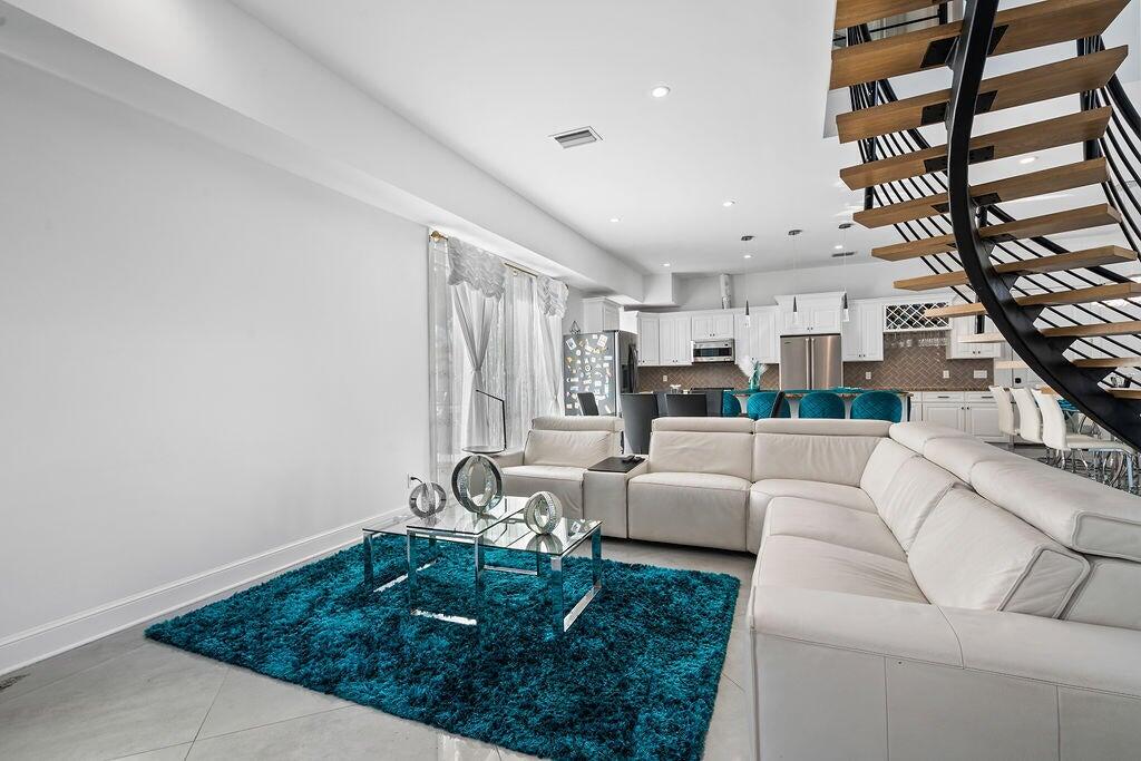 100 Norwood Rd Jupiter, FL 33469