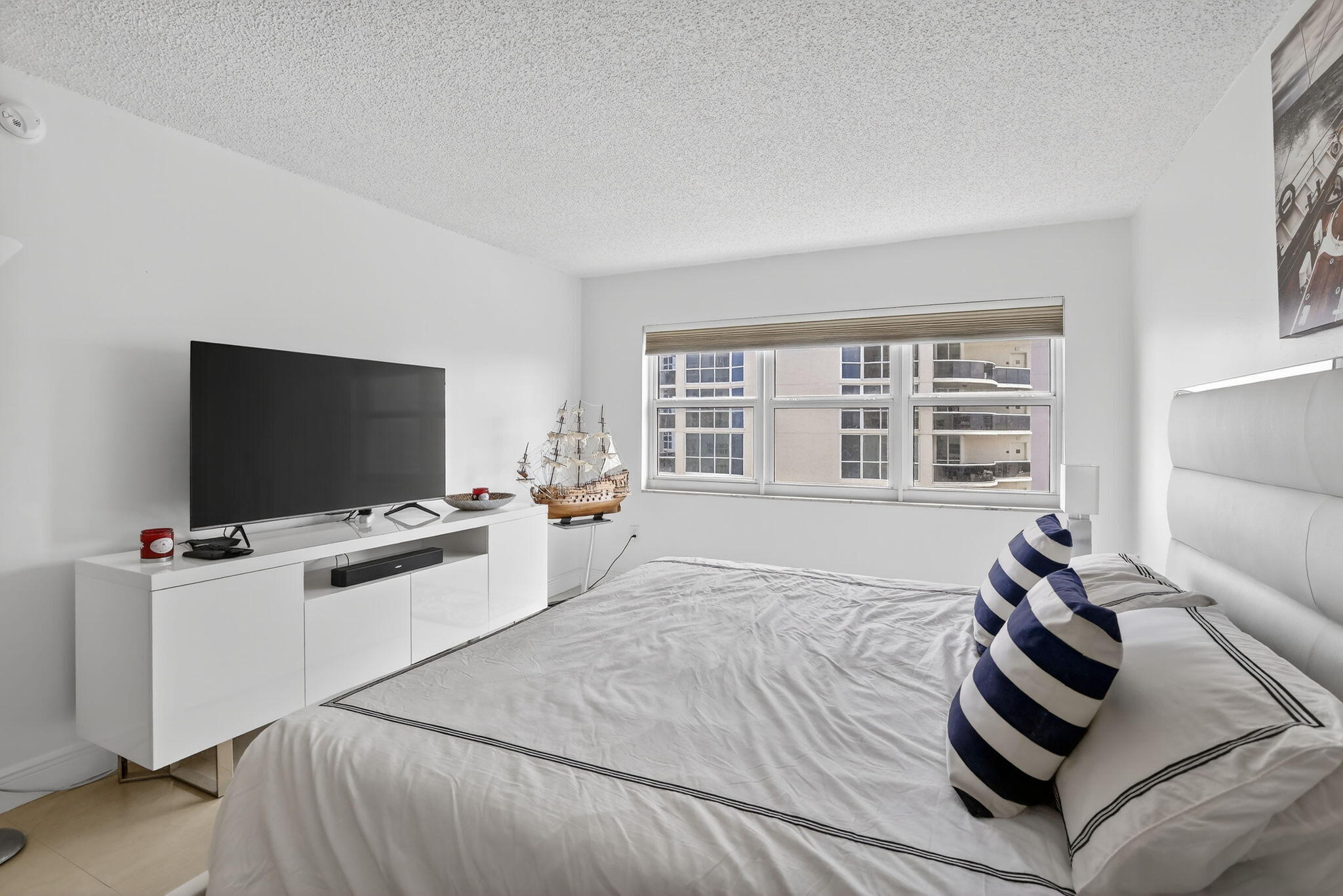 3400 Galt Ocean #1008s Fort Lauderdale, FL 33308