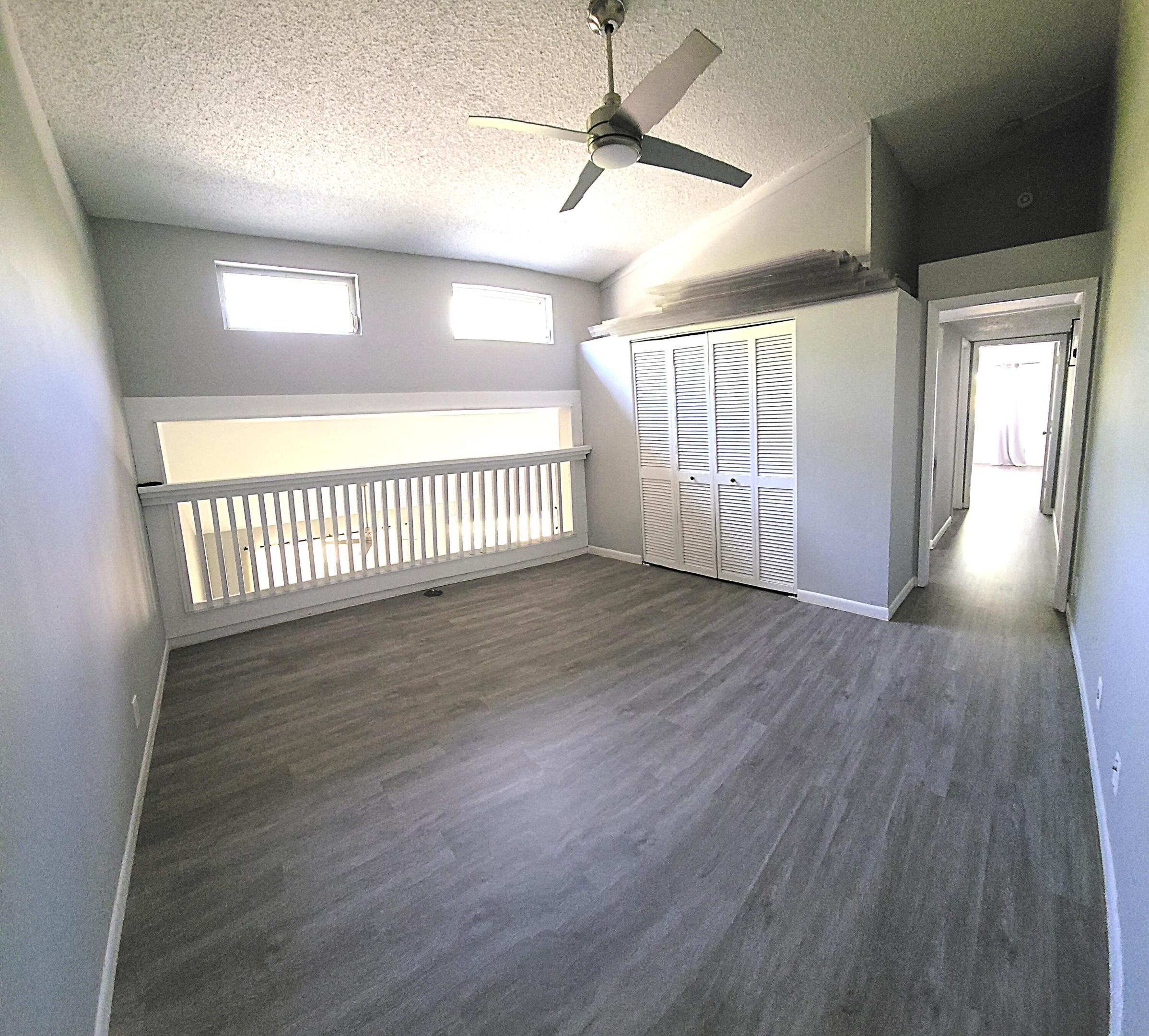 82 Maplecrest Jupiter, FL 33458