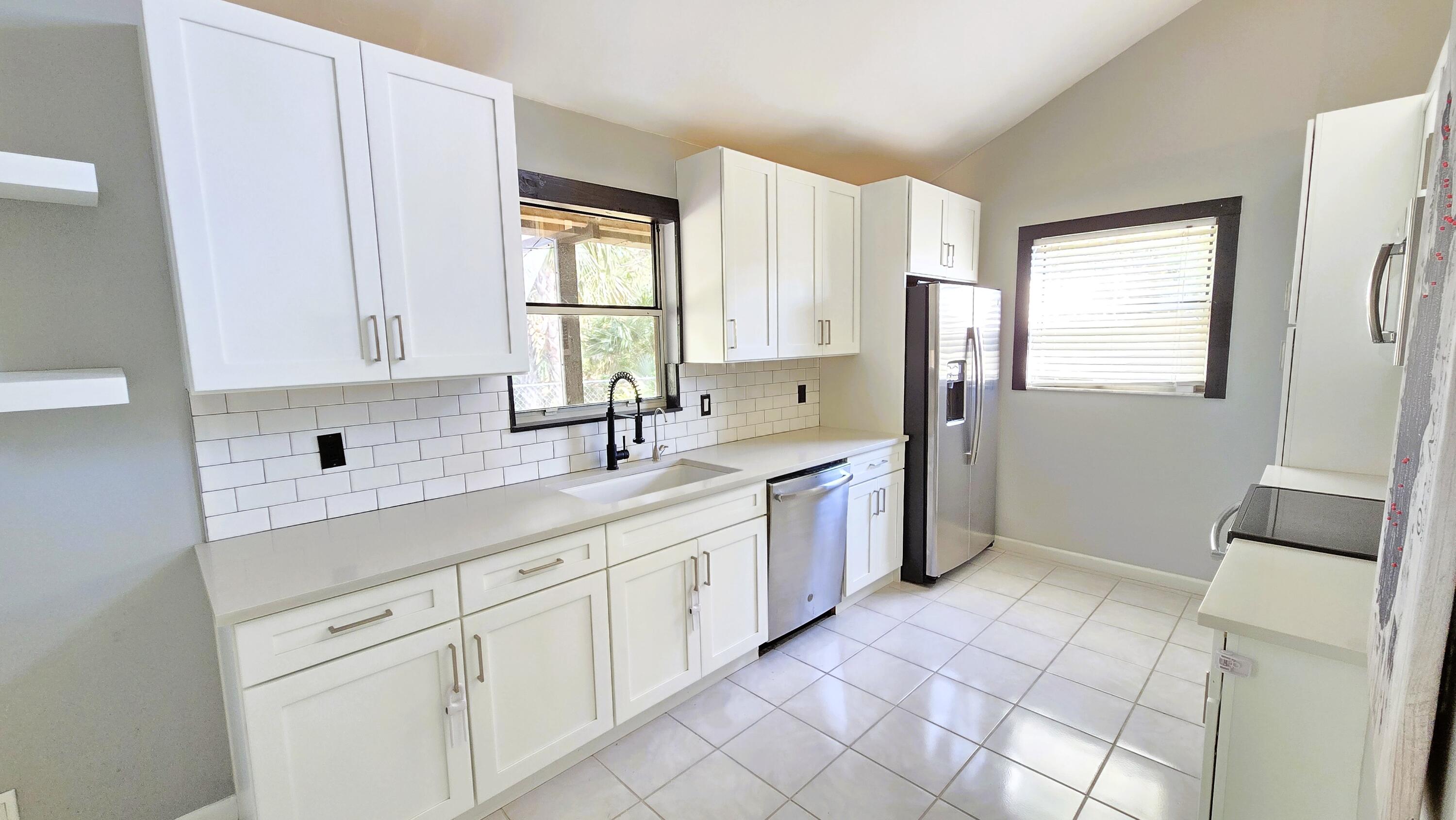 82 Maplecrest Jupiter, FL 33458