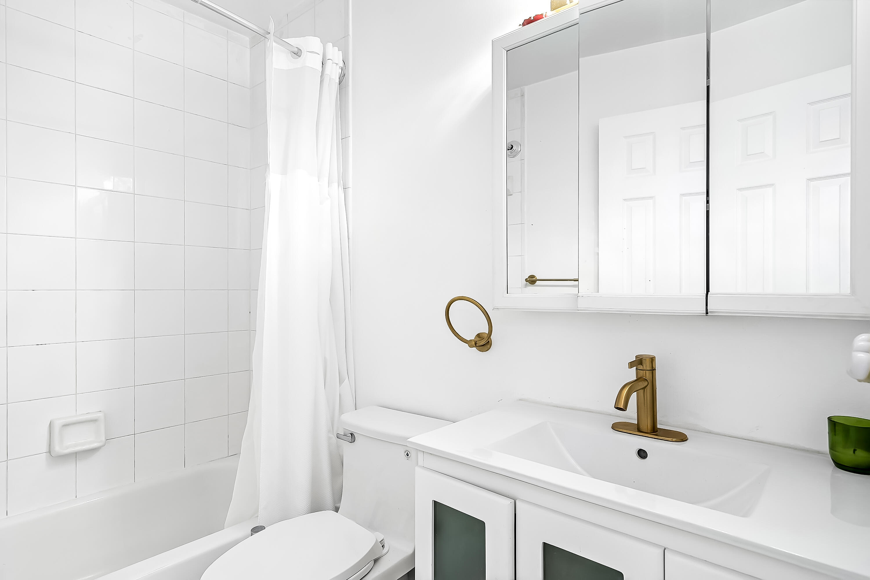 5601 Collins #M5 Miami Beach, FL 33140