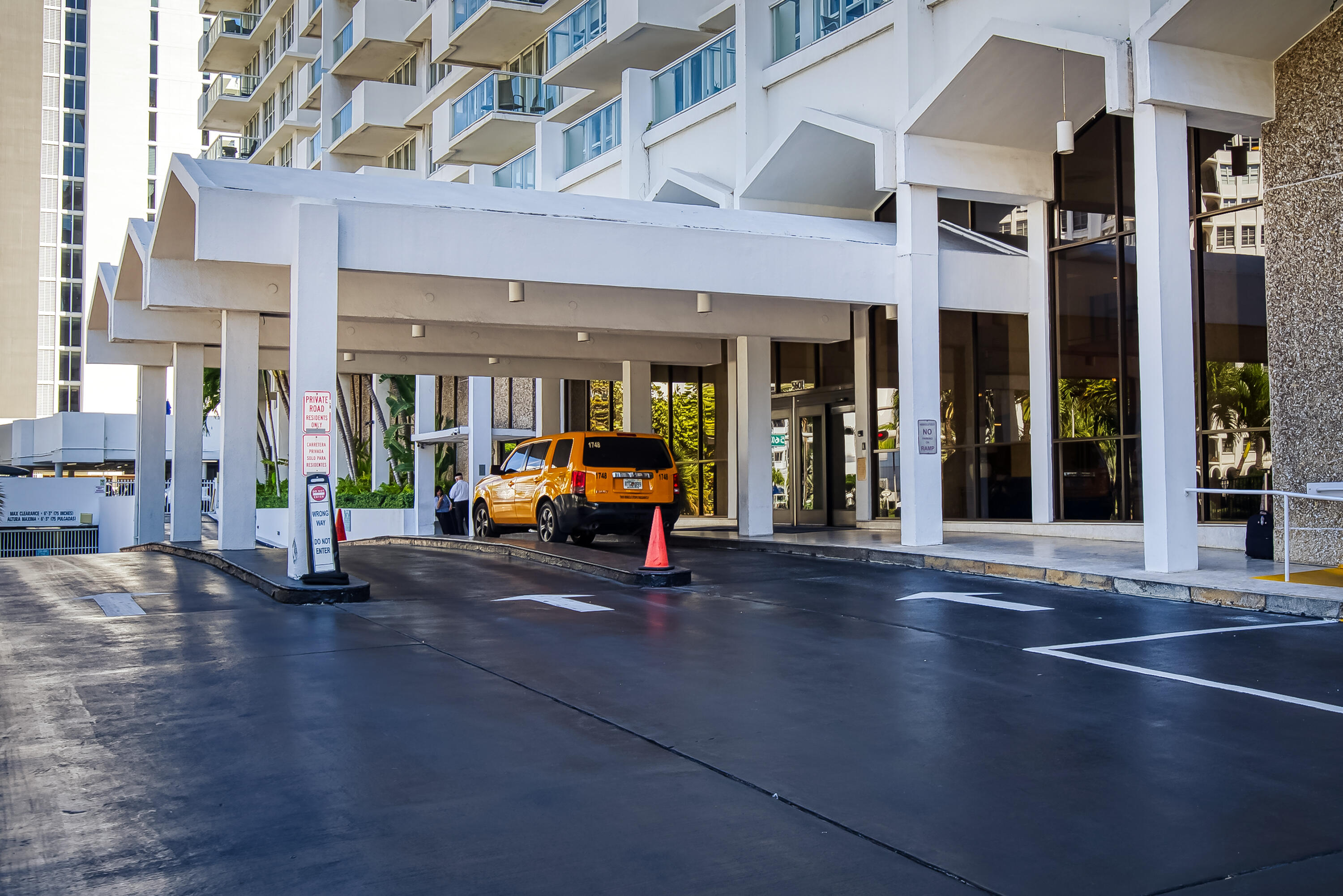 5601 Collins #M5 Miami Beach, FL 33140