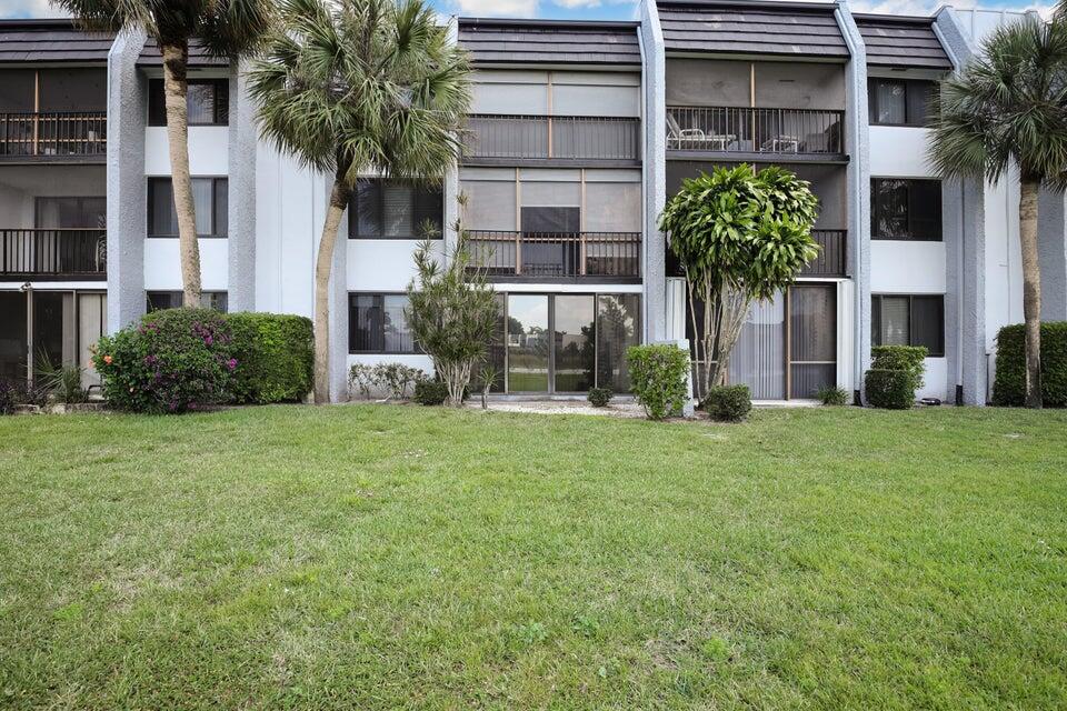 4278 Deste #107 Lake Worth, FL 33467