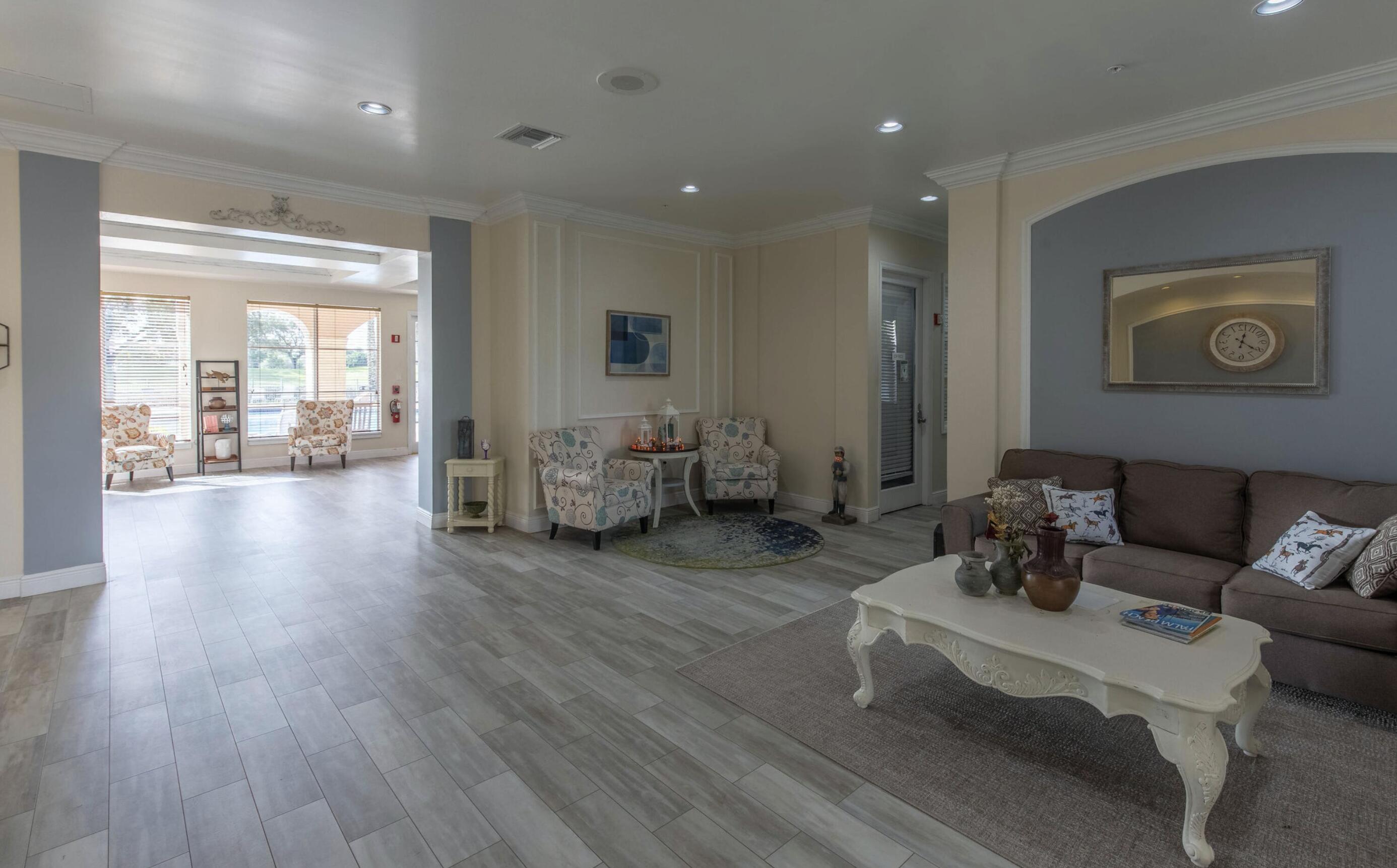 11790 Saint Andrews #305 Wellington, FL 33414