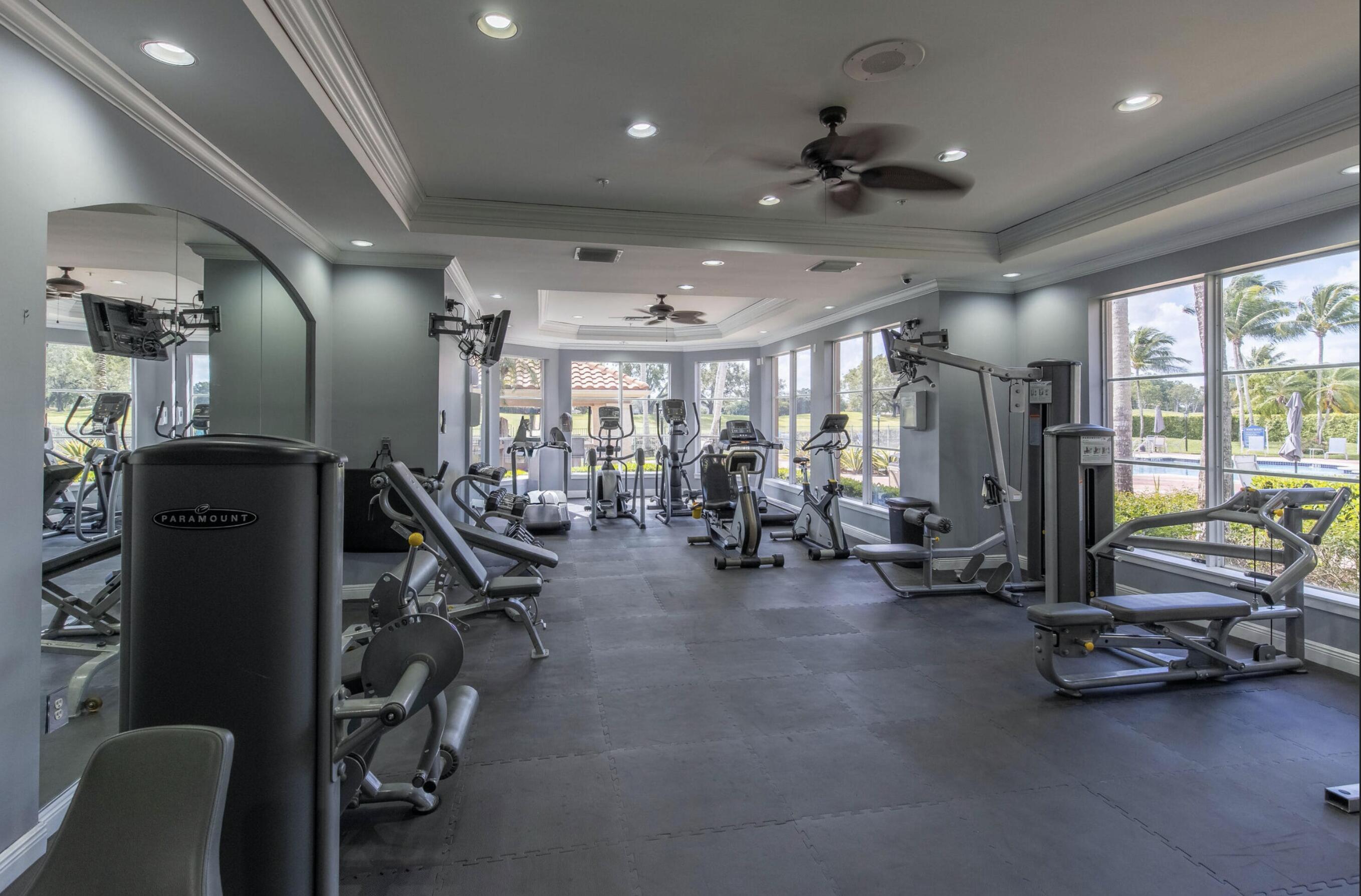 11790 Saint Andrews #305 Wellington, FL 33414