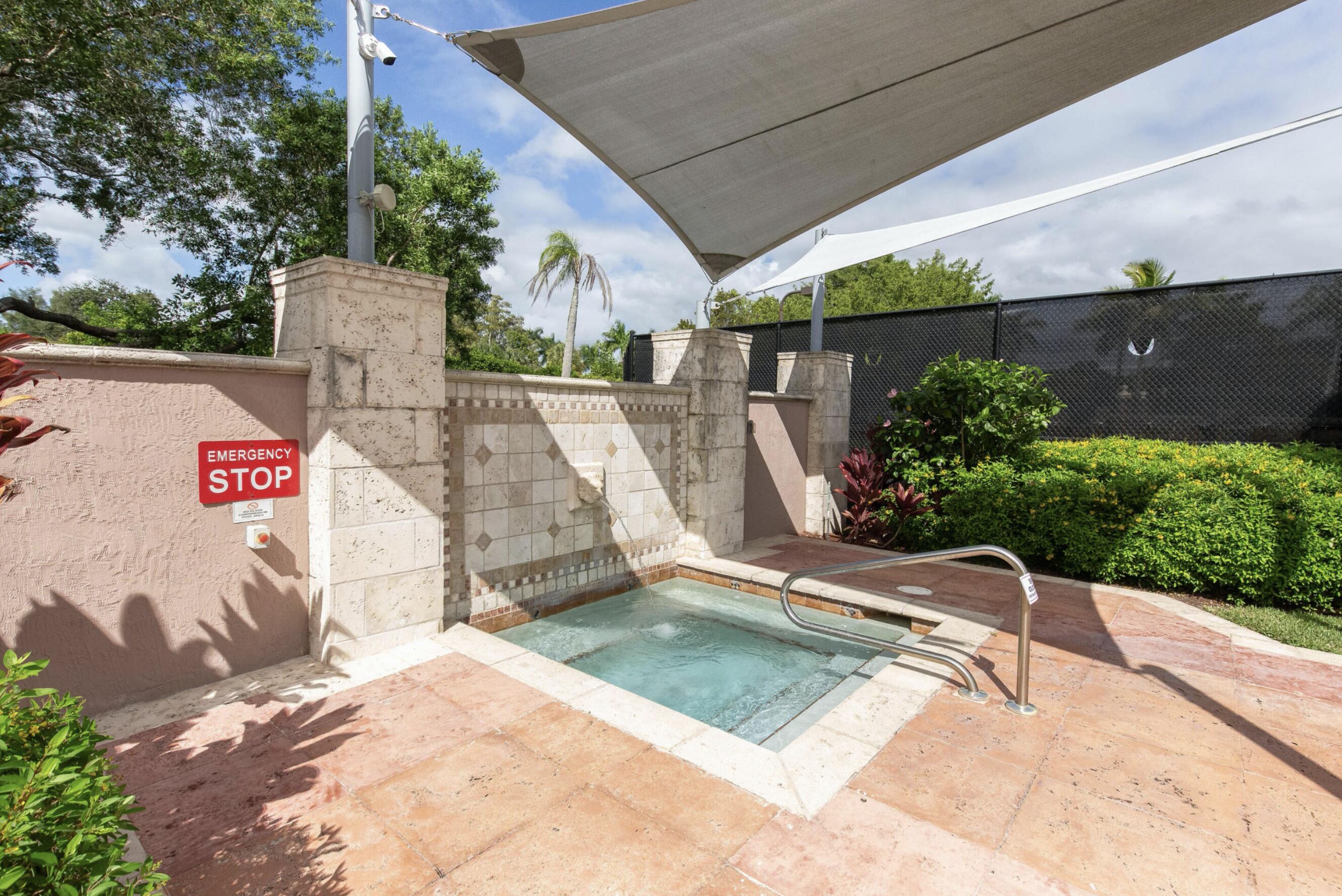 11790 Saint Andrews #305 Wellington, FL 33414