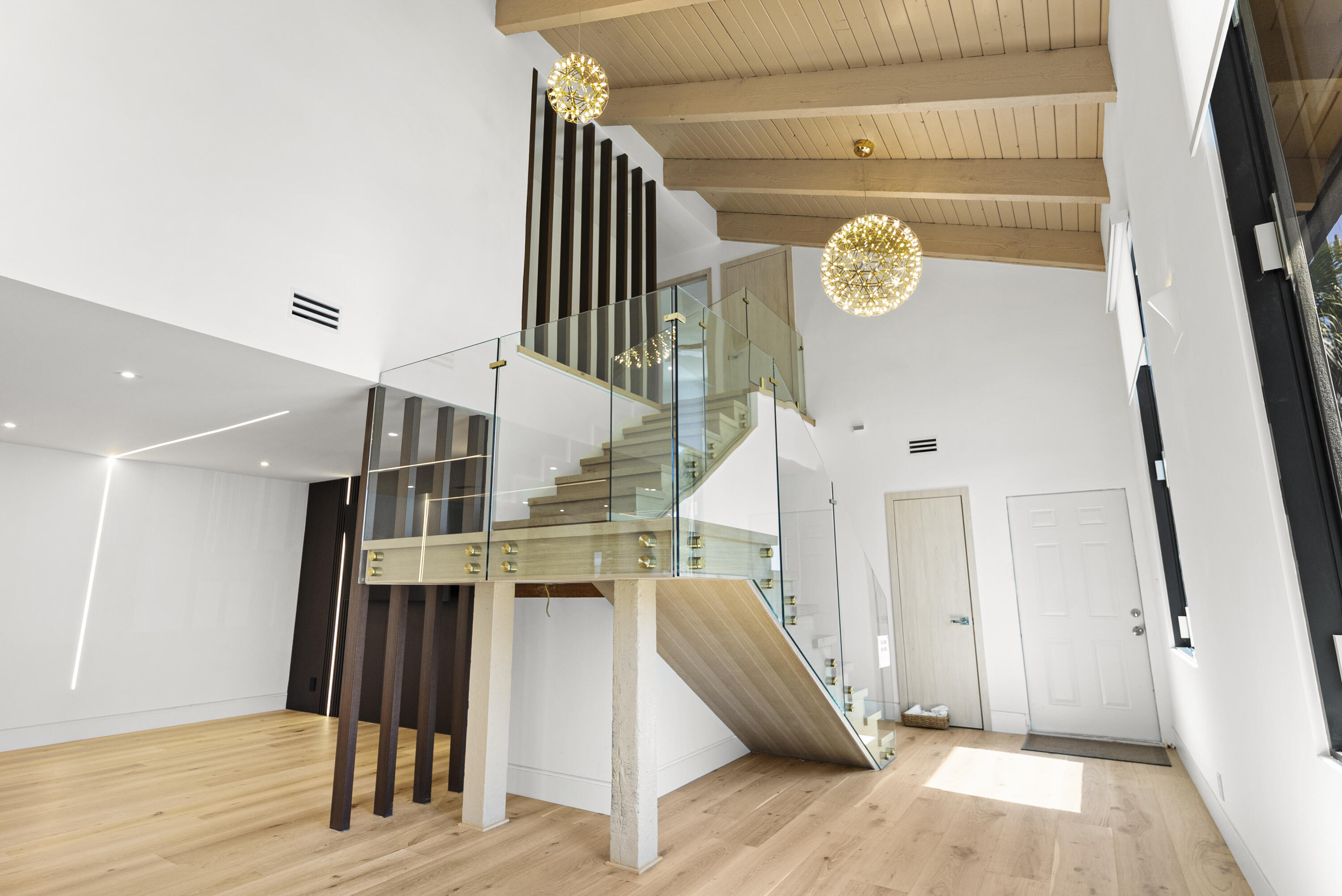 1692 S Ocean Delray Beach, FL 33483