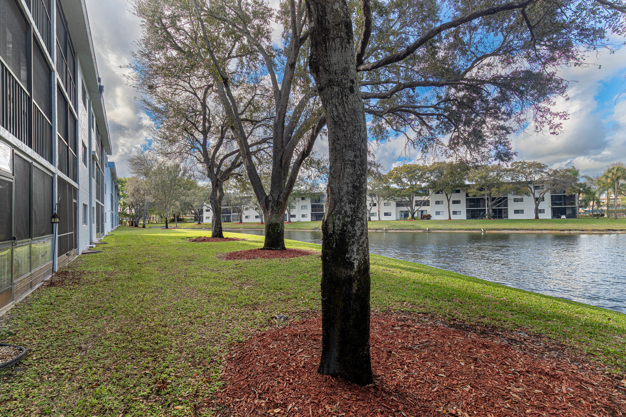 15456 Pembridge #111 Delray Beach, FL 33484