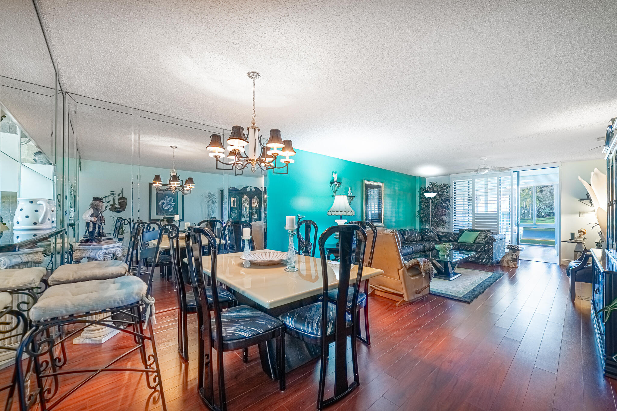 15456 Pembridge #111 Delray Beach, FL 33484