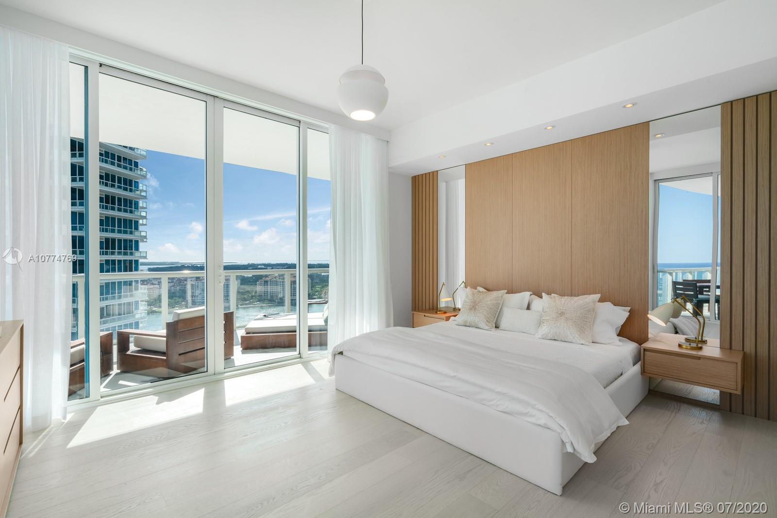 image Continuum South Beach North Tower7