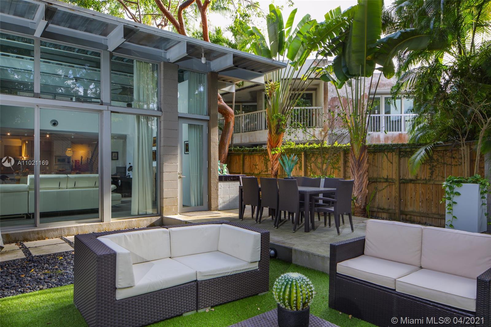 2460 Tigertail Ave Miami, FL 33133