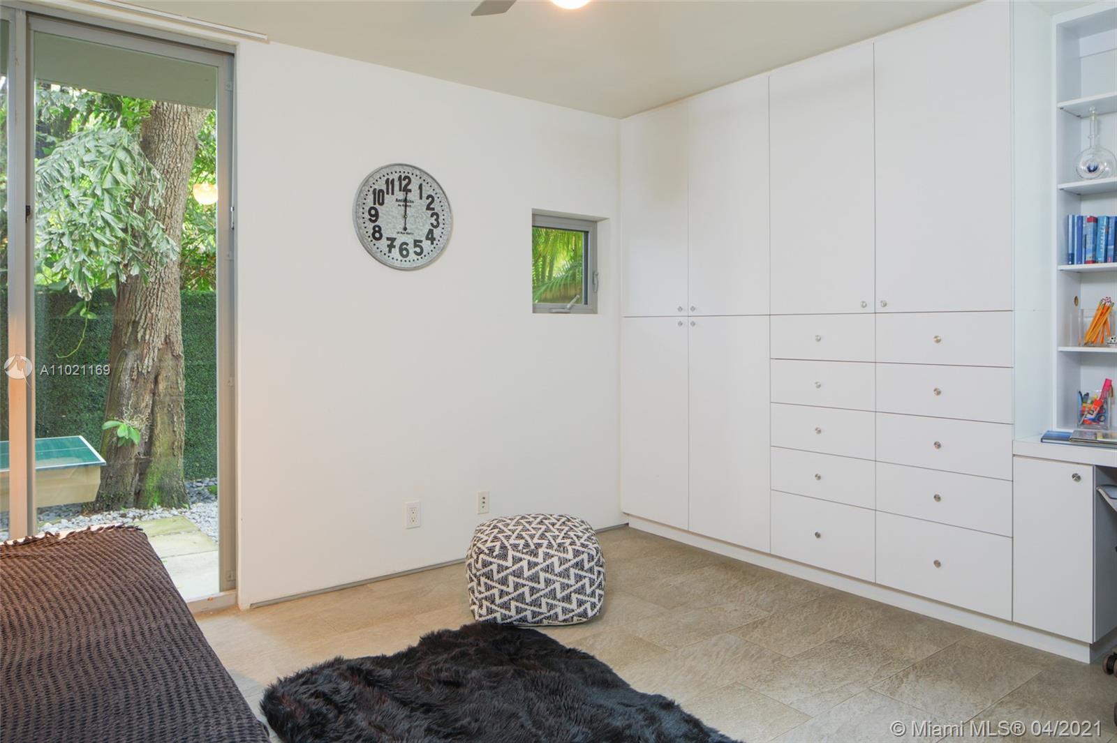 2460 Tigertail Ave Miami, FL 33133