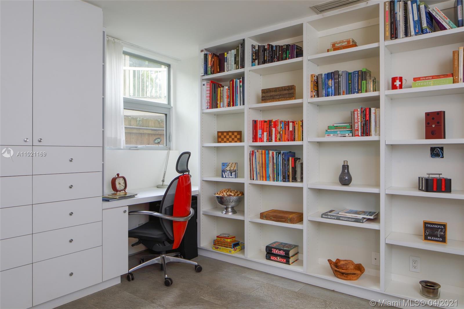 2460 Tigertail Ave Miami, FL 33133