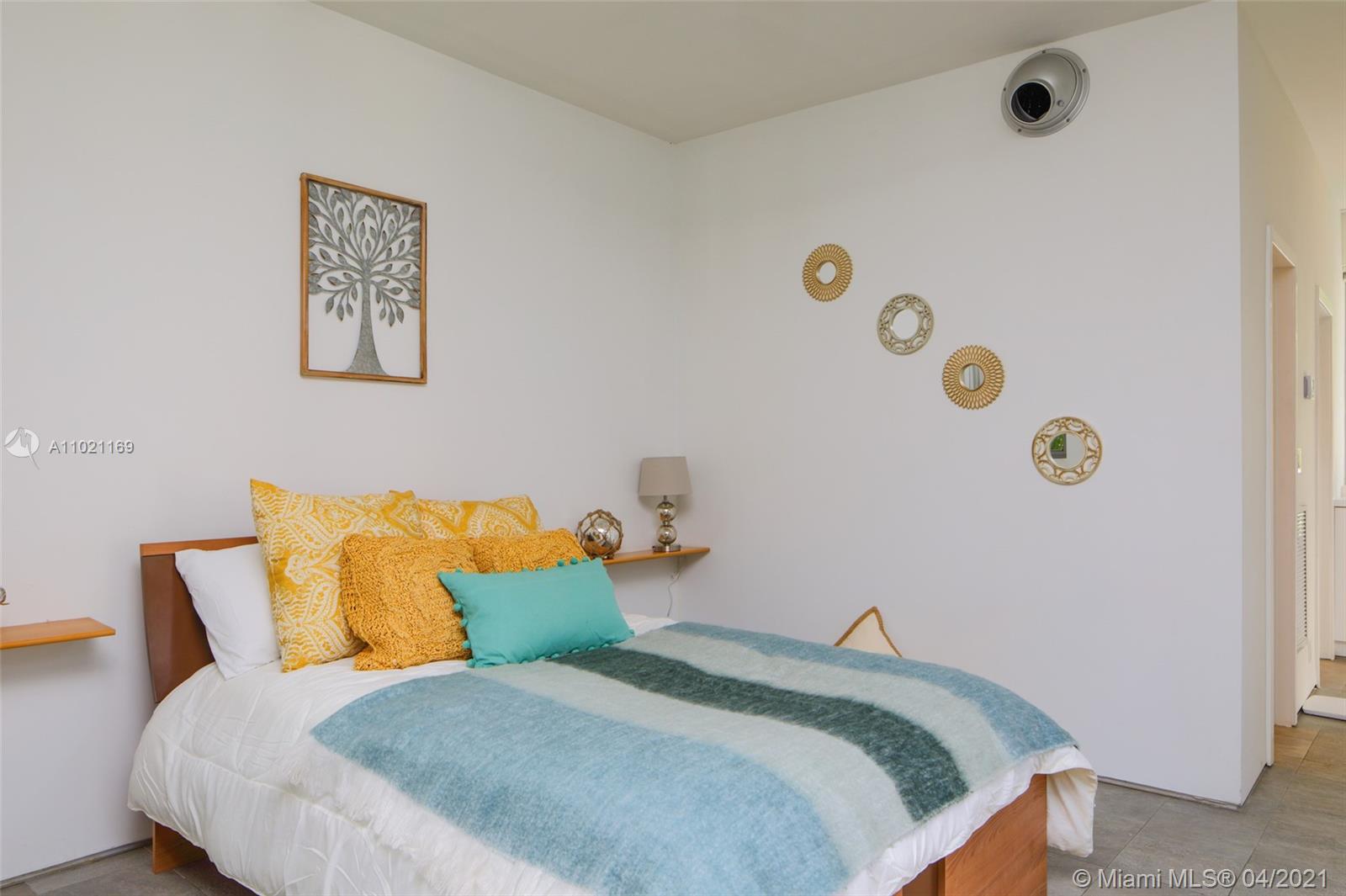 2460 Tigertail Ave Miami, FL 33133