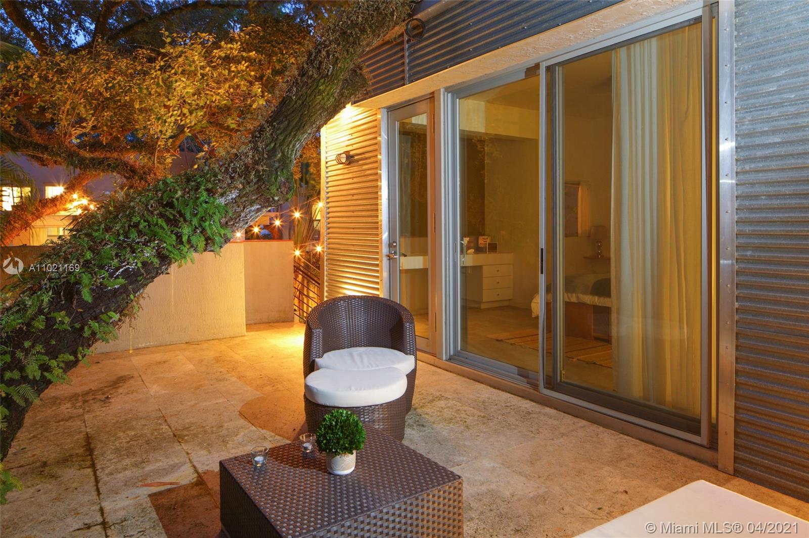 2460 Tigertail Ave Miami, FL 33133