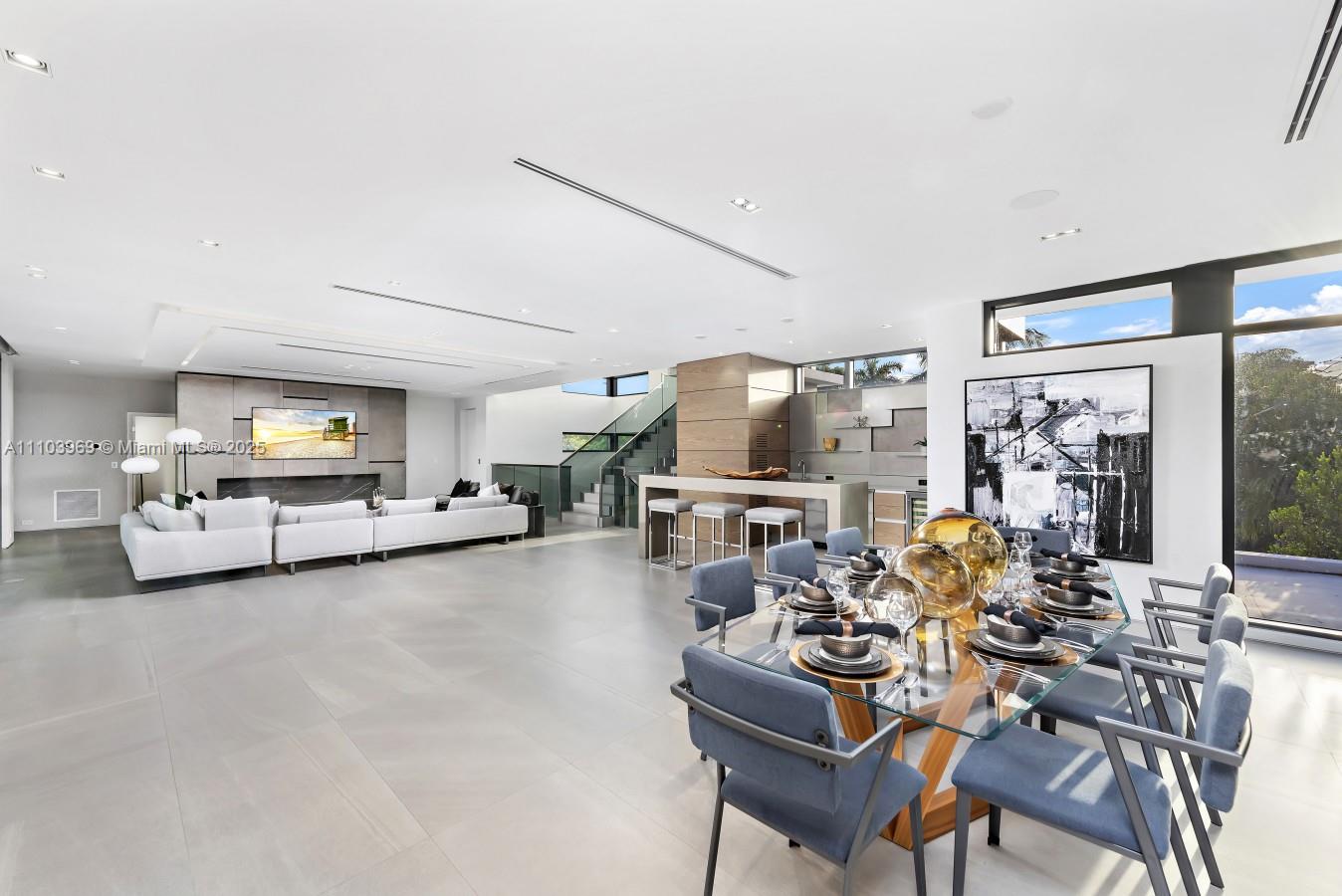 440 Mola Ave Fort Lauderdale, FL 33301