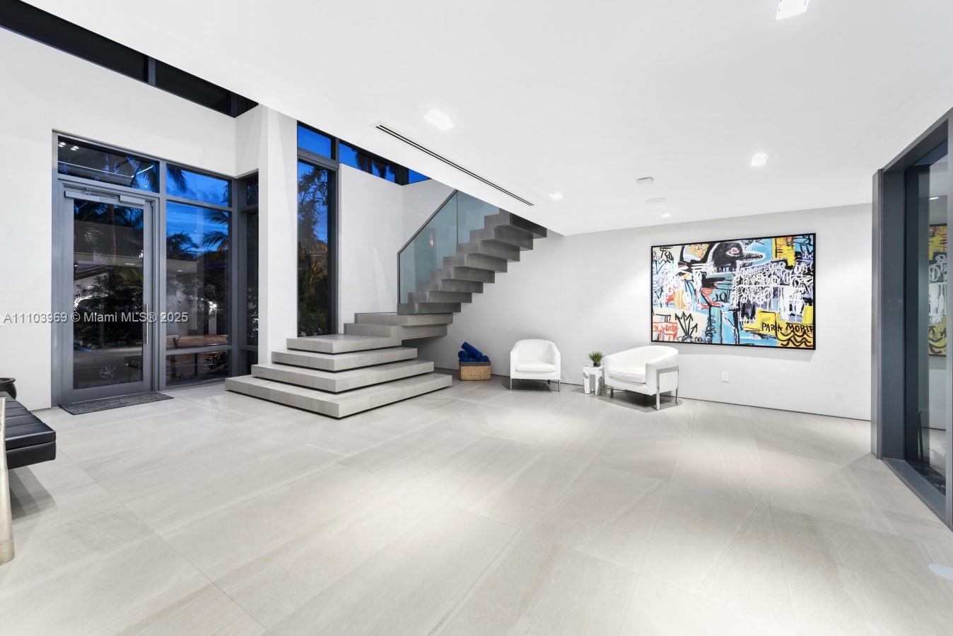 440 Mola Ave Fort Lauderdale, FL 33301