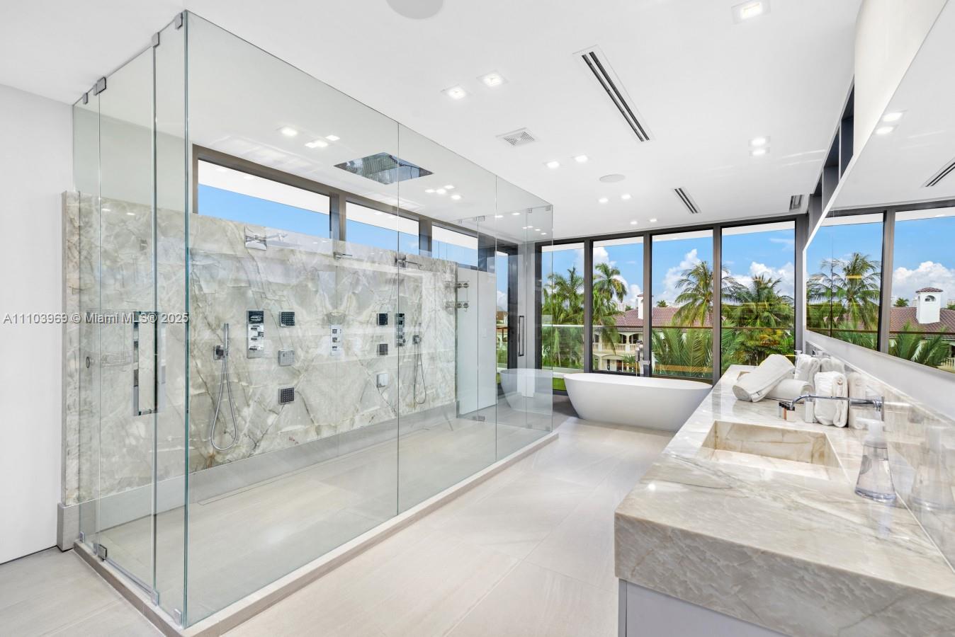 440 Mola Ave Fort Lauderdale, FL 33301