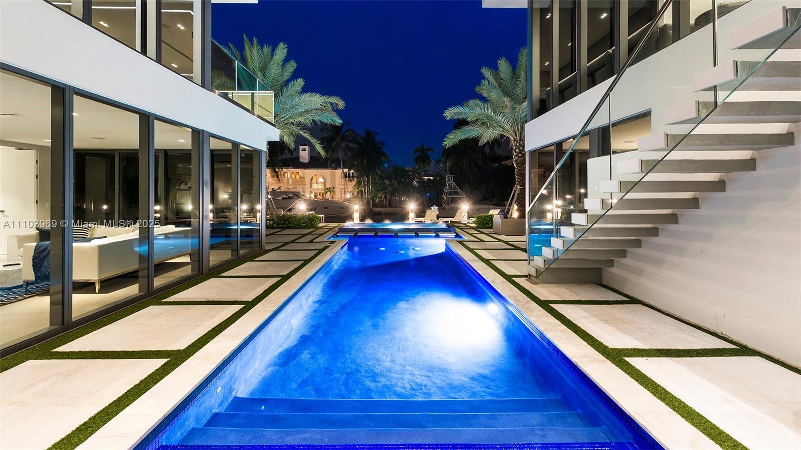 440 Mola Ave Fort Lauderdale, FL 33301