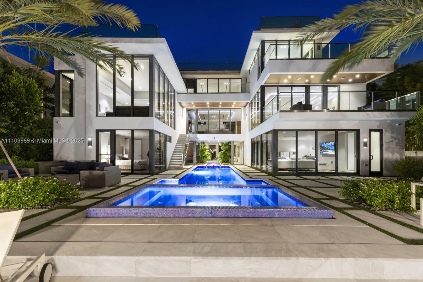 440 Mola Ave Fort Lauderdale, FL 33301